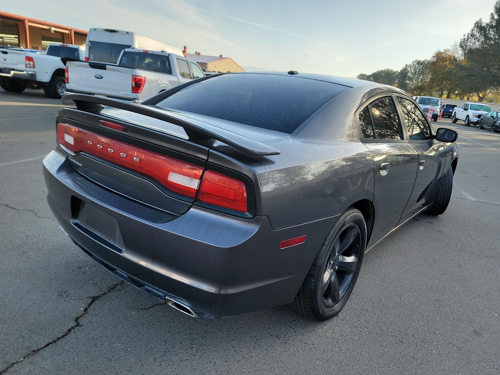 2014 Dodge Charger SXT RWD