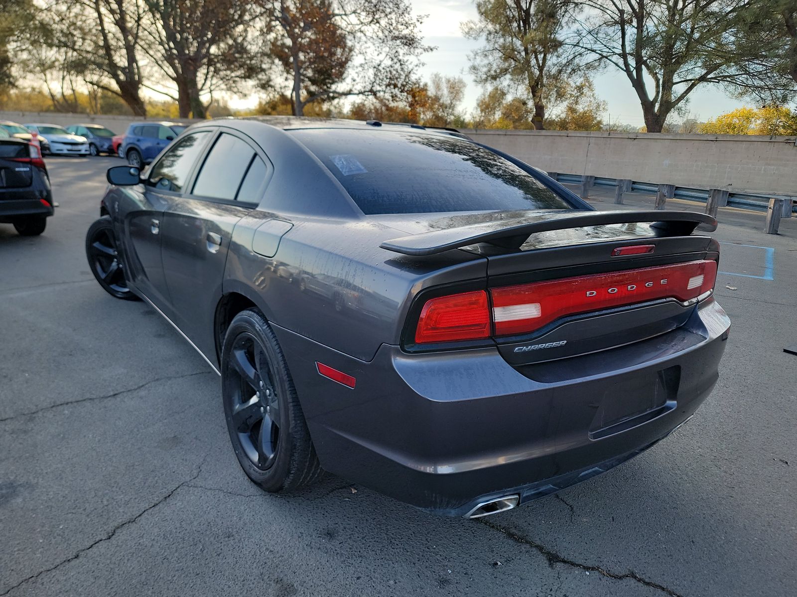 2014 Dodge Charger SXT RWD