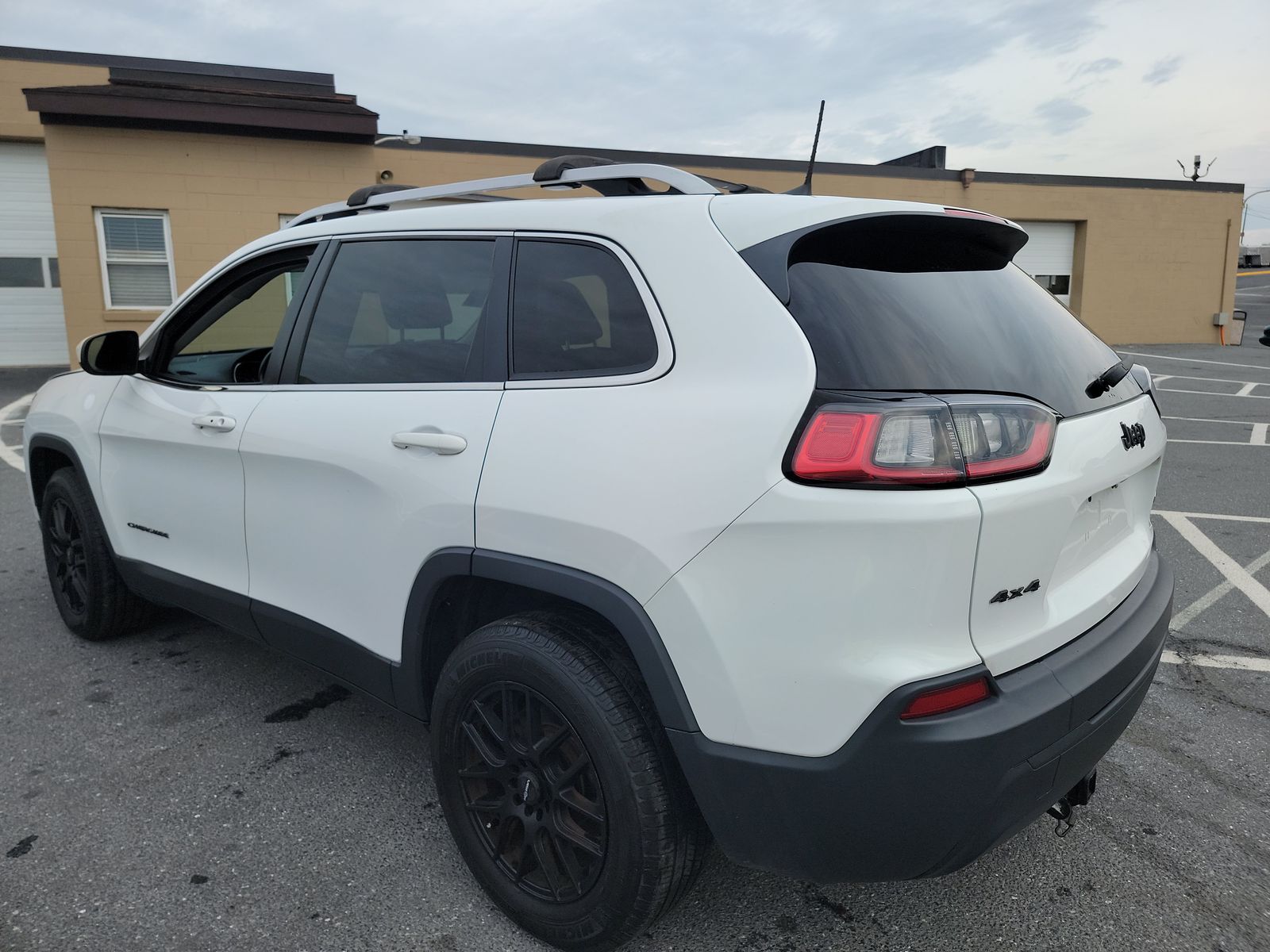 2019 Jeep Cherokee Latitude Plus AWD