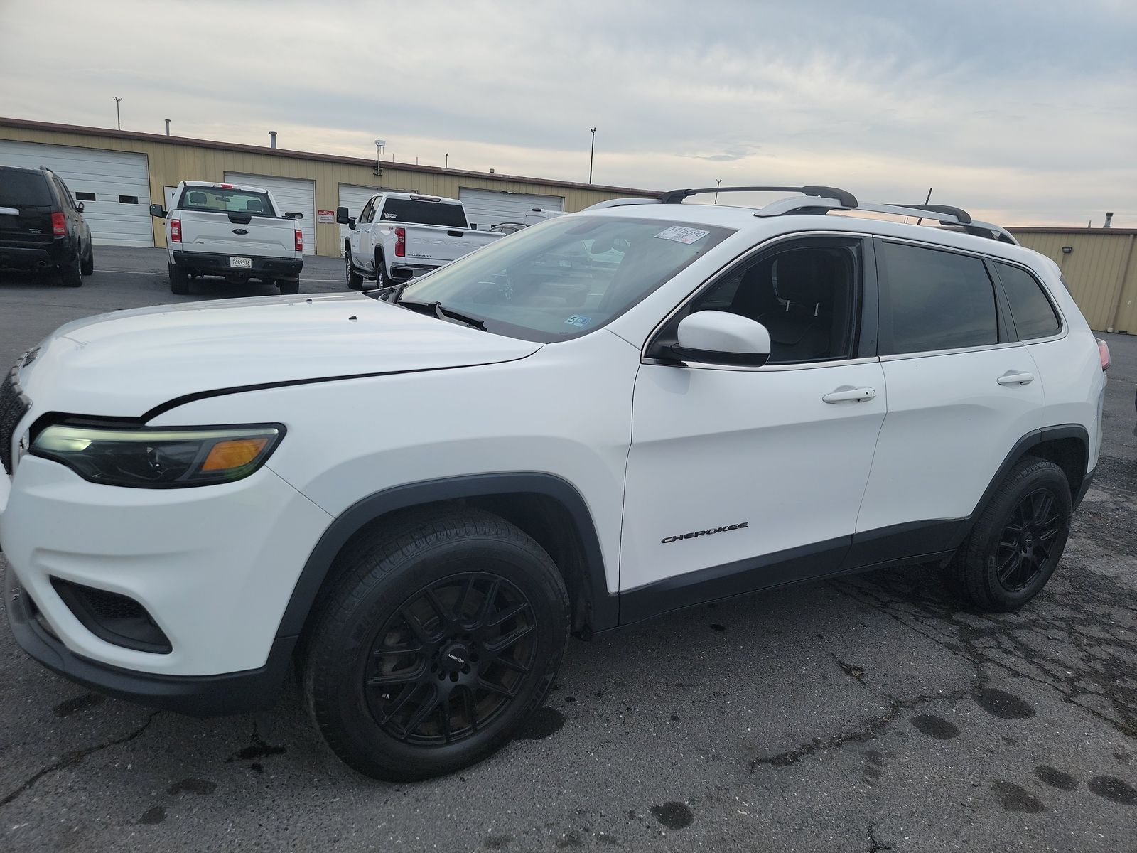 2019 Jeep Cherokee Latitude Plus AWD