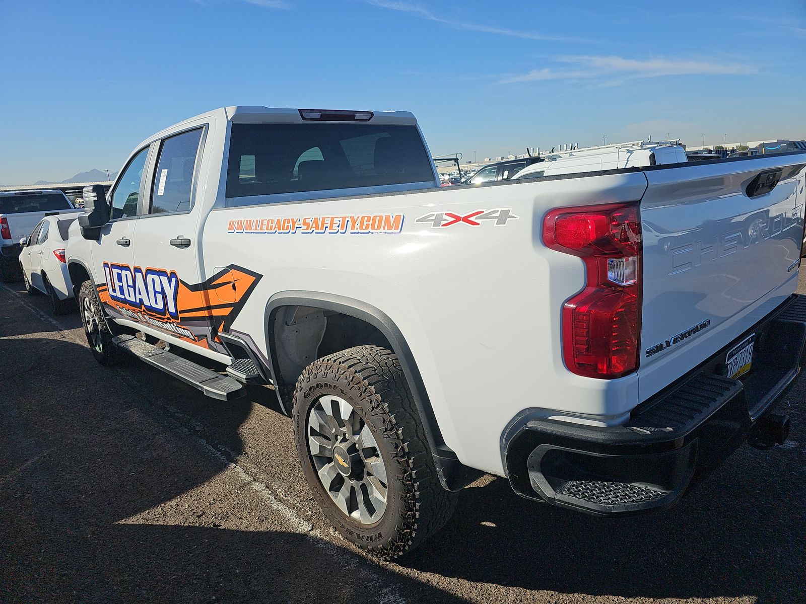 2022 Chevrolet Silverado 2500HD Custom AWD