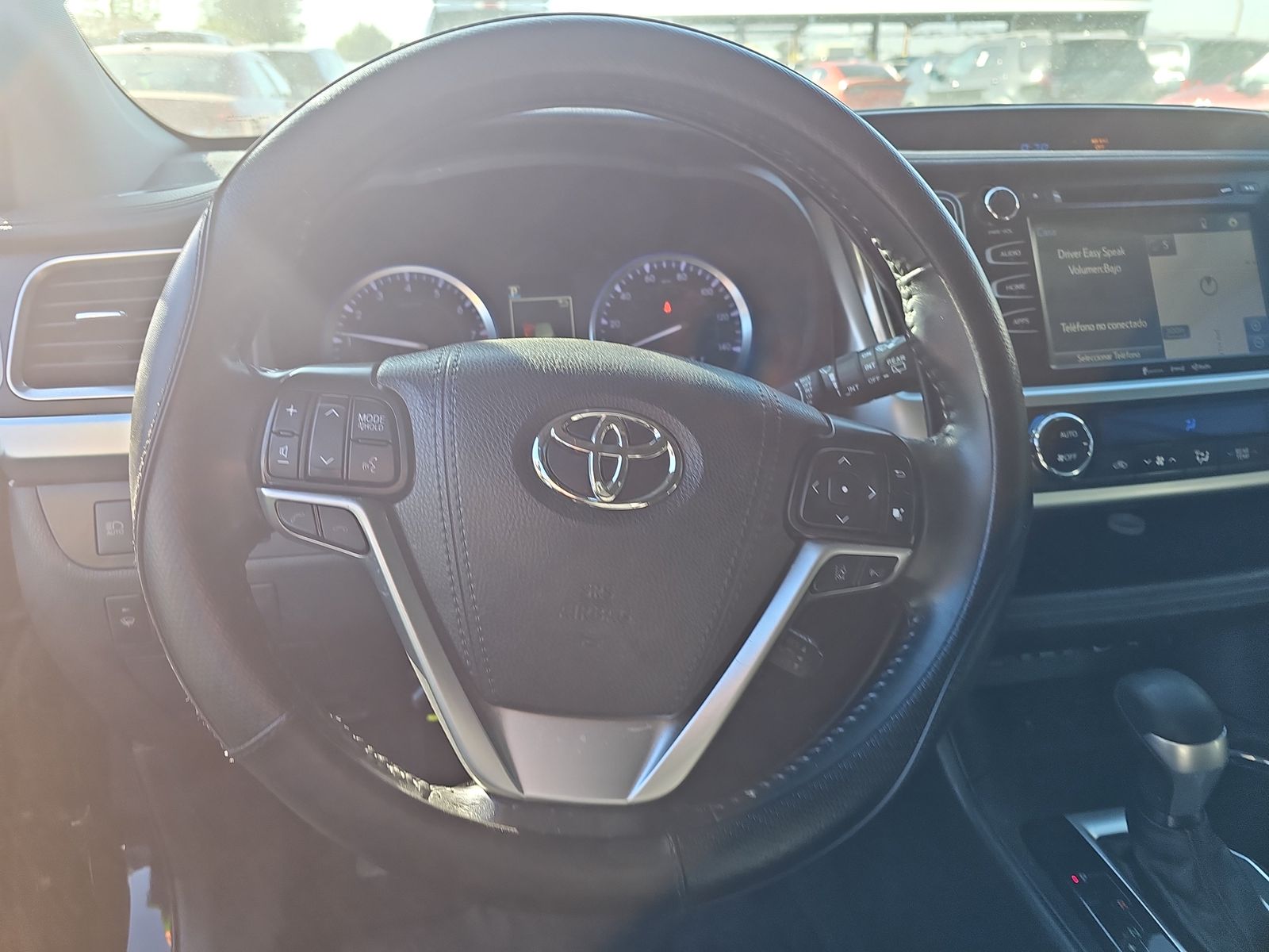 2019 Toyota Highlander SE FWD