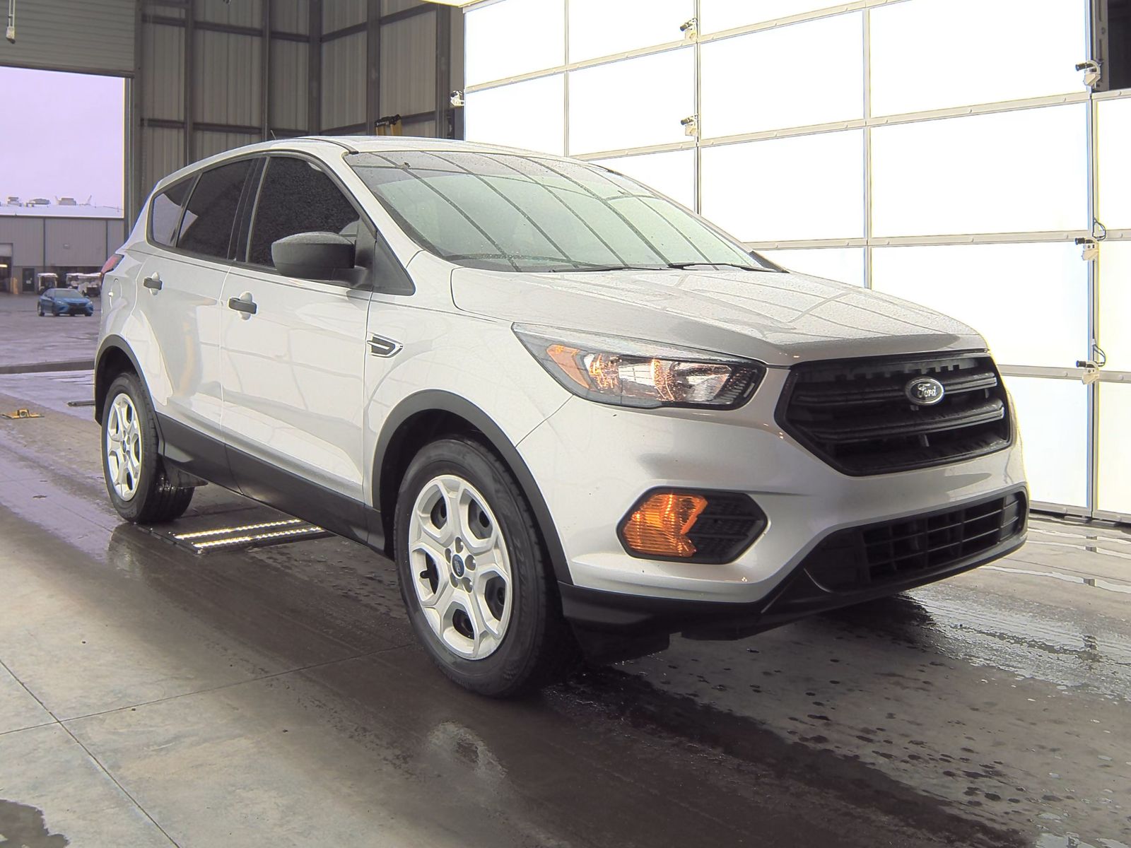 2019 Ford Escape S FWD