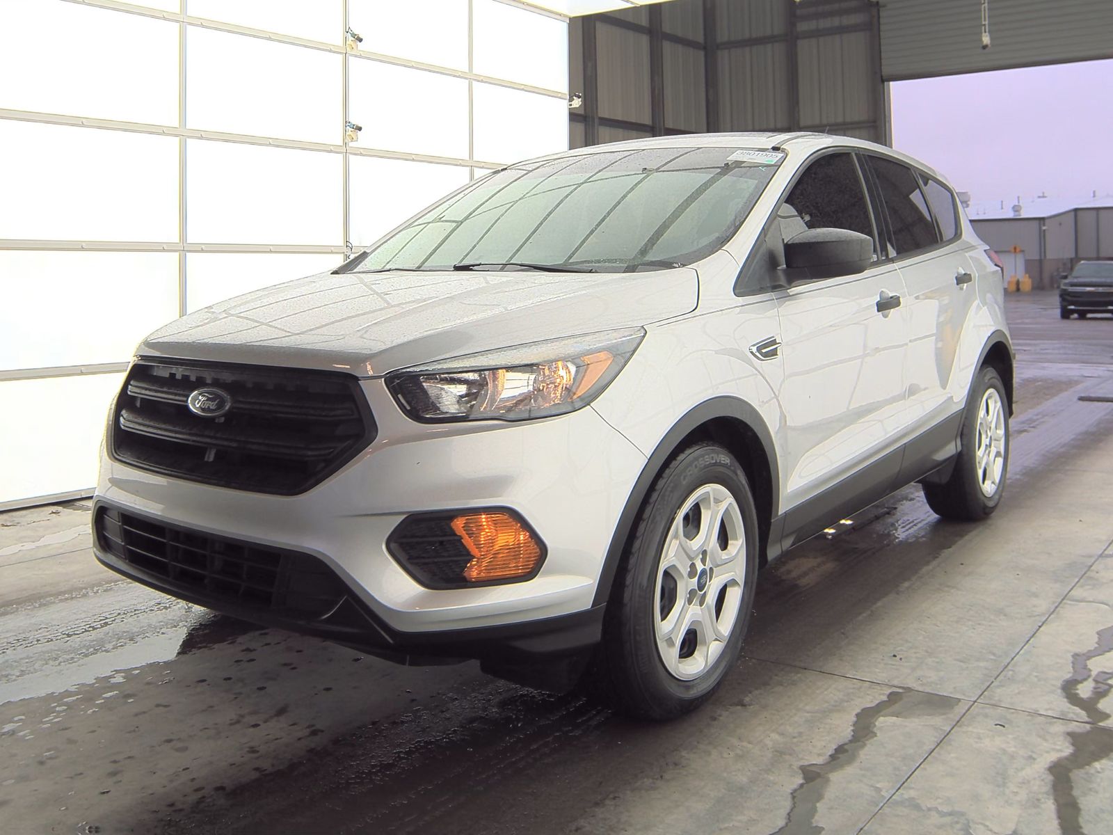 2019 Ford Escape S FWD