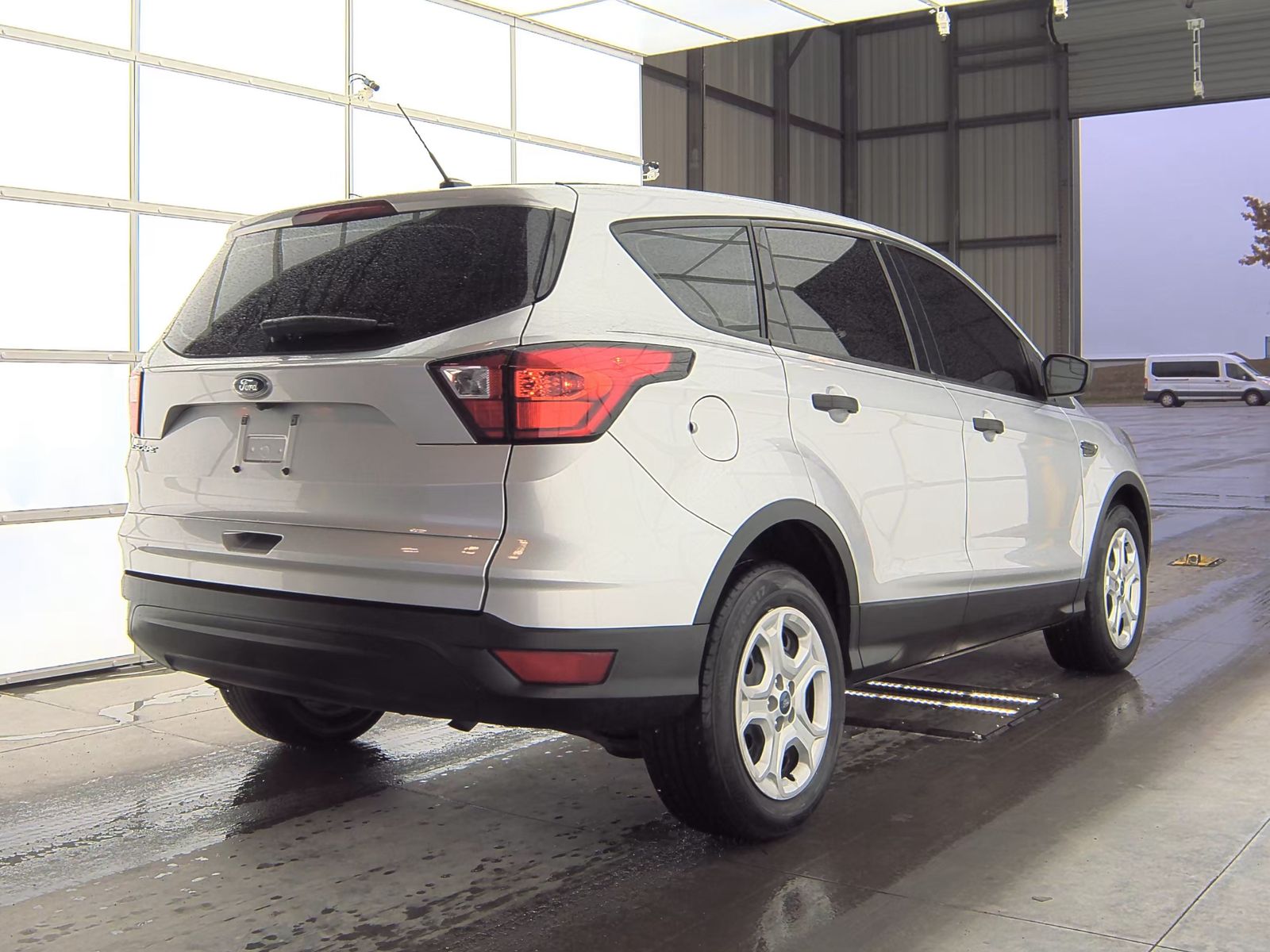 2019 Ford Escape S FWD