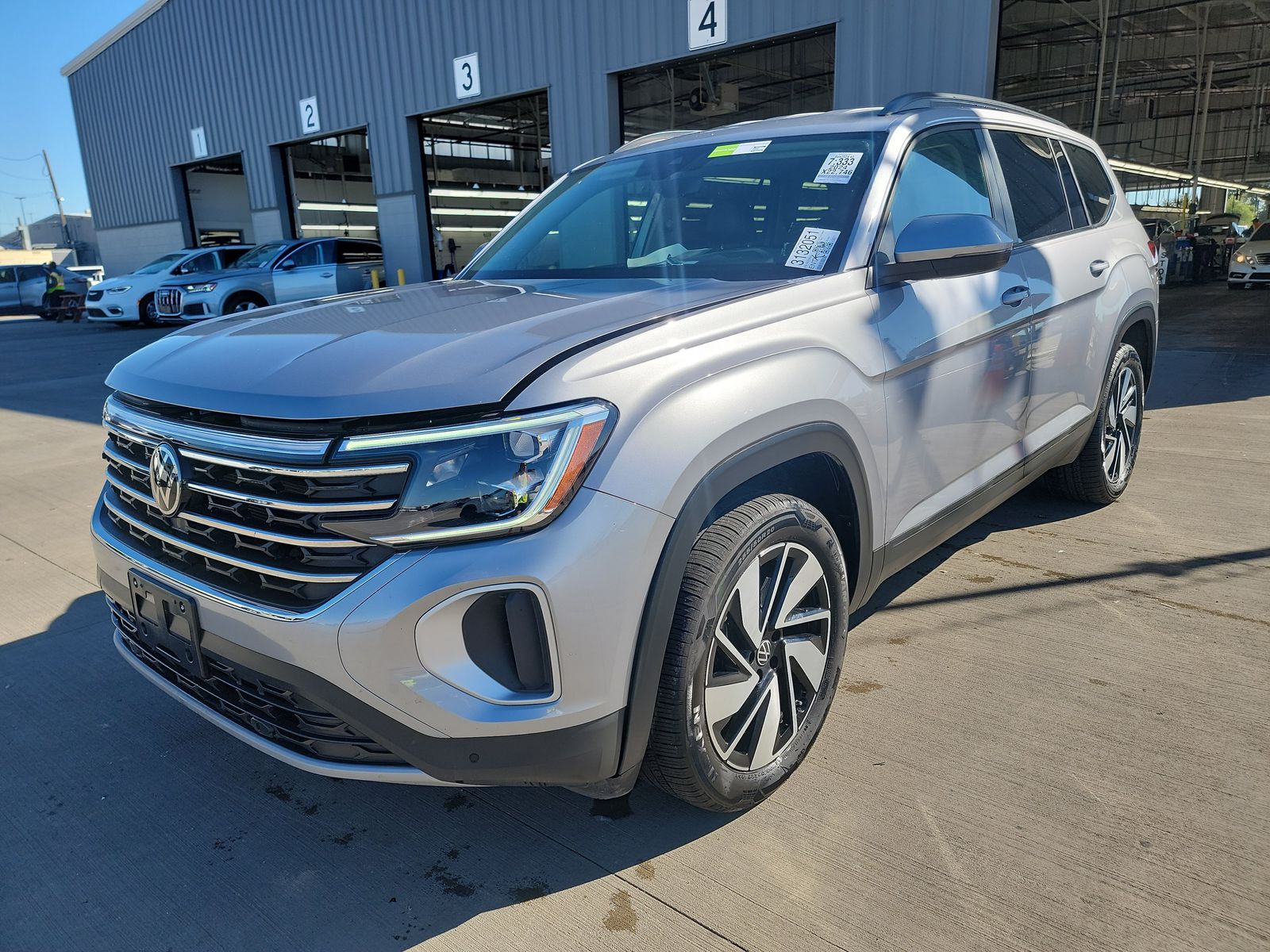 2024 Volkswagen Atlas 2.0T SE w/Technology