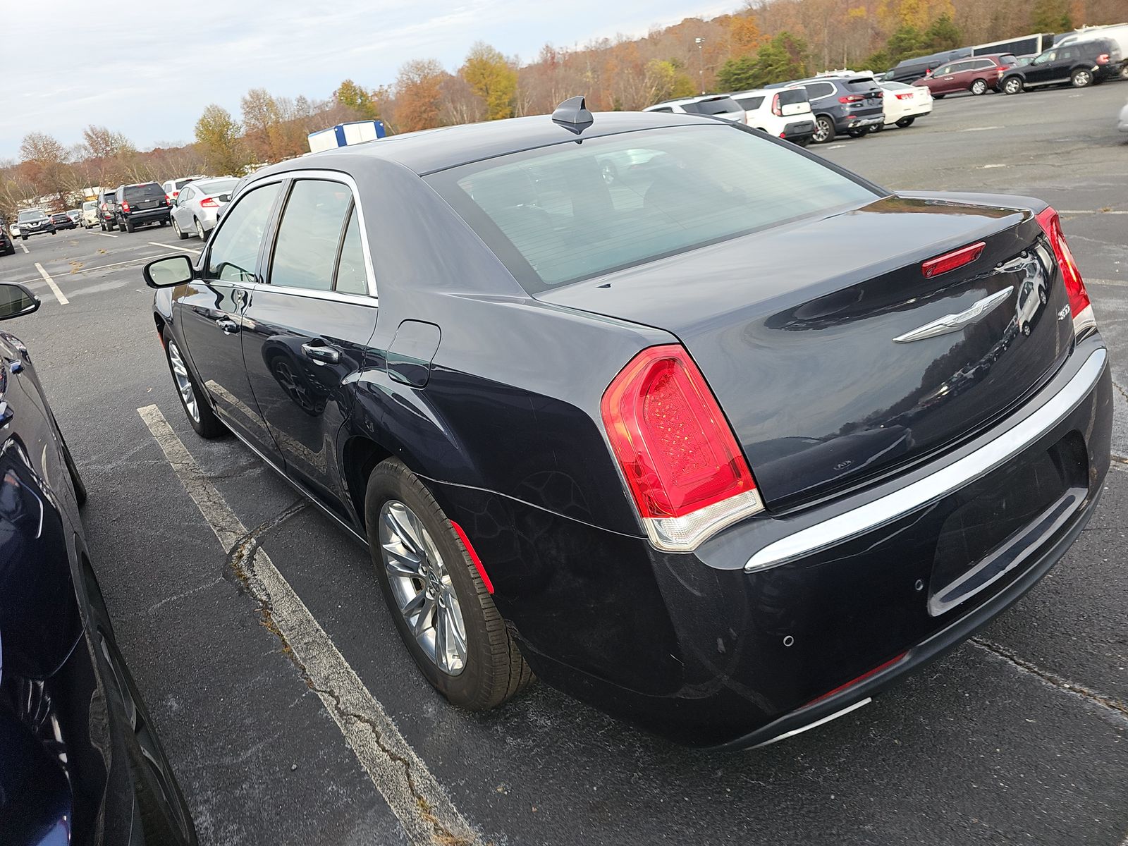 2017 Chrysler 300 Limited RWD