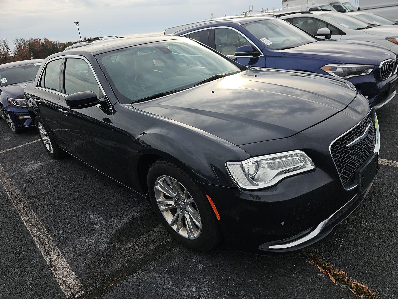 2017 Chrysler 300 Limited RWD