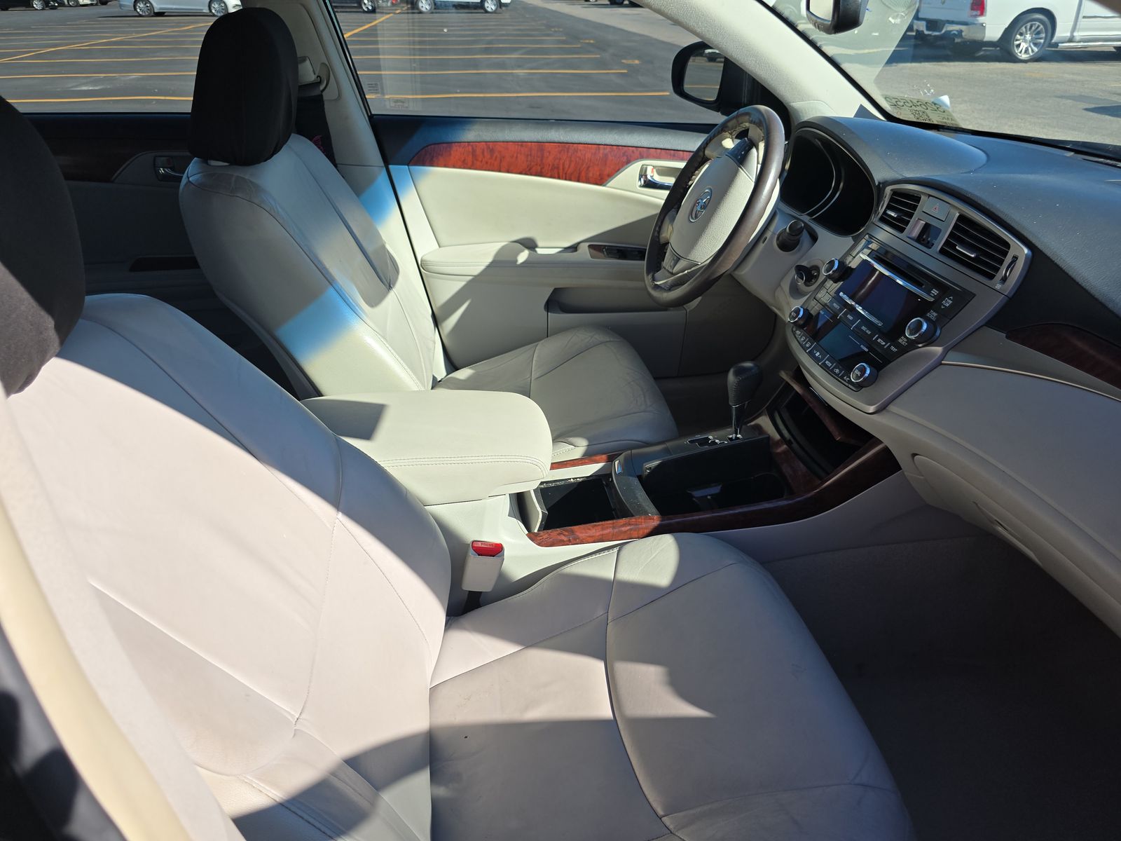 2012 Toyota Avalon Base FWD