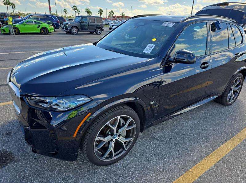 2024 BMW X5 Sports Activity Vehicle xDrive50e M SPORT LINE