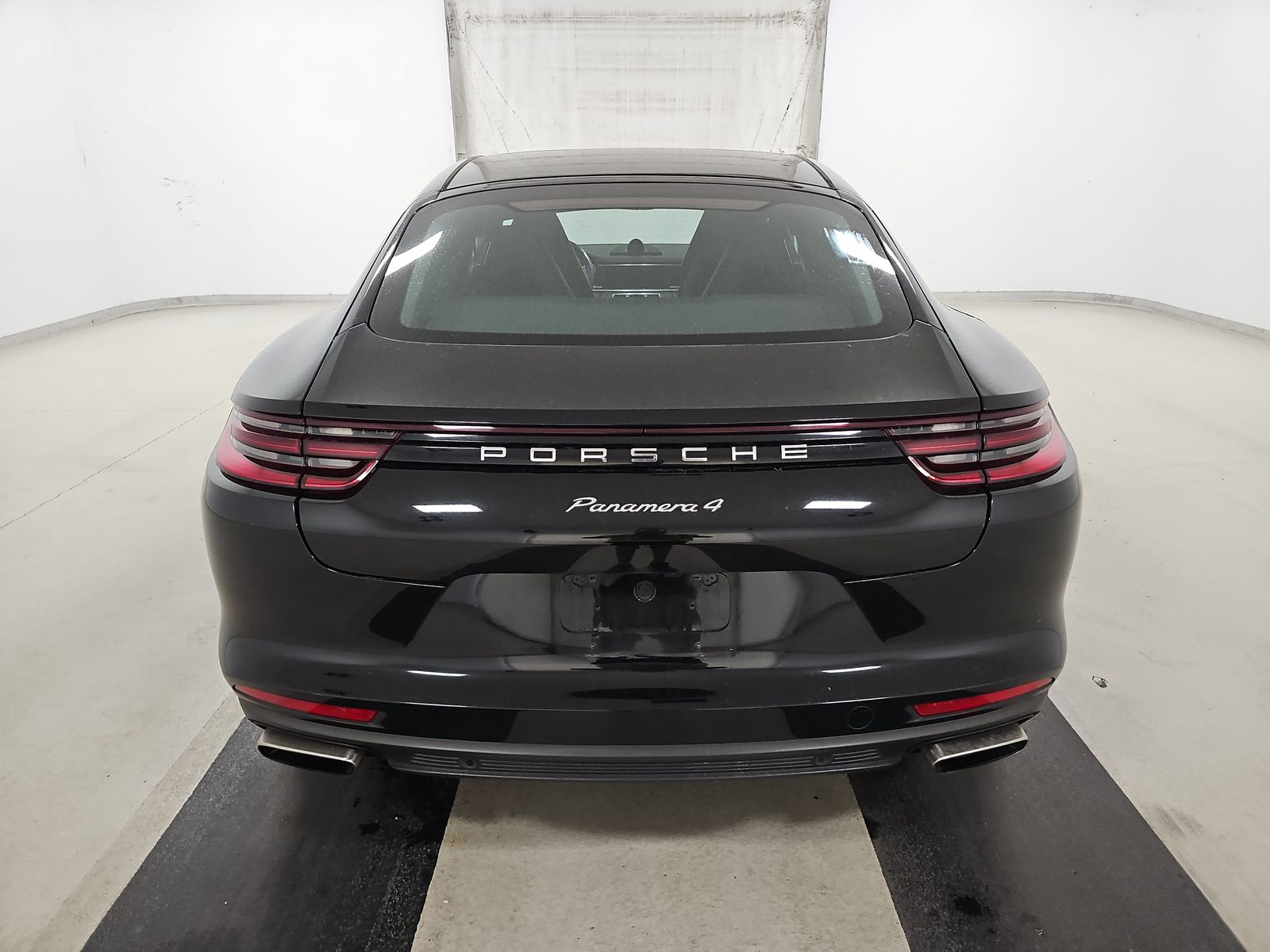 2018 Porsche Panamera 4 AWD