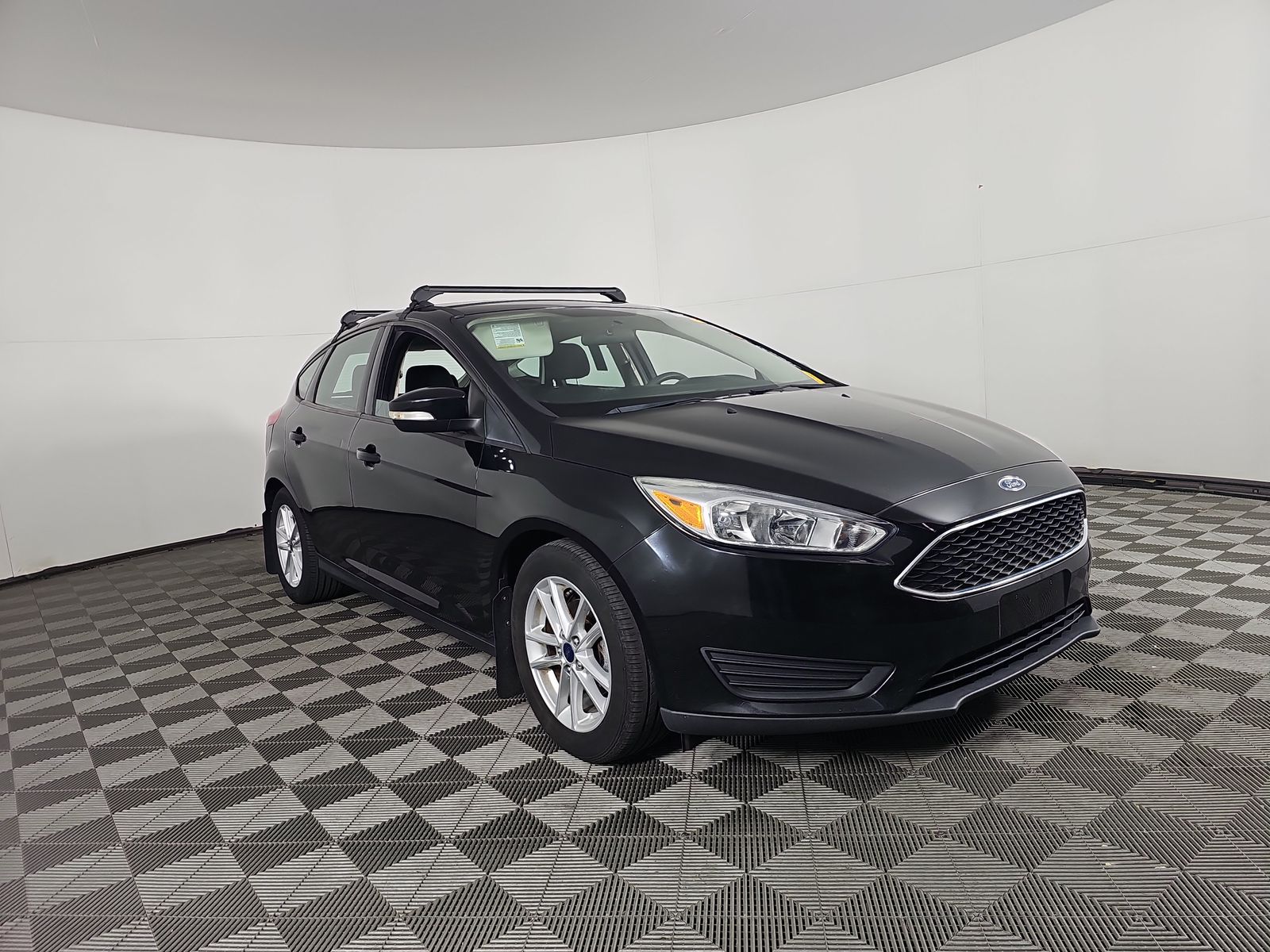 2016 Ford Focus SE FWD