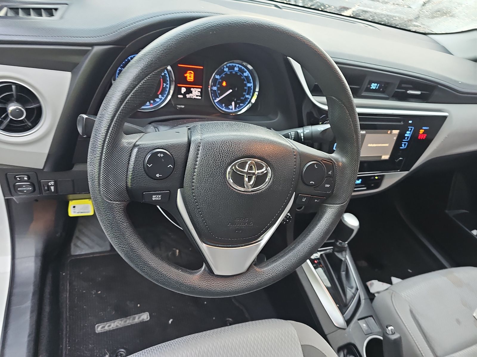 2018 Toyota Corolla LE FWD