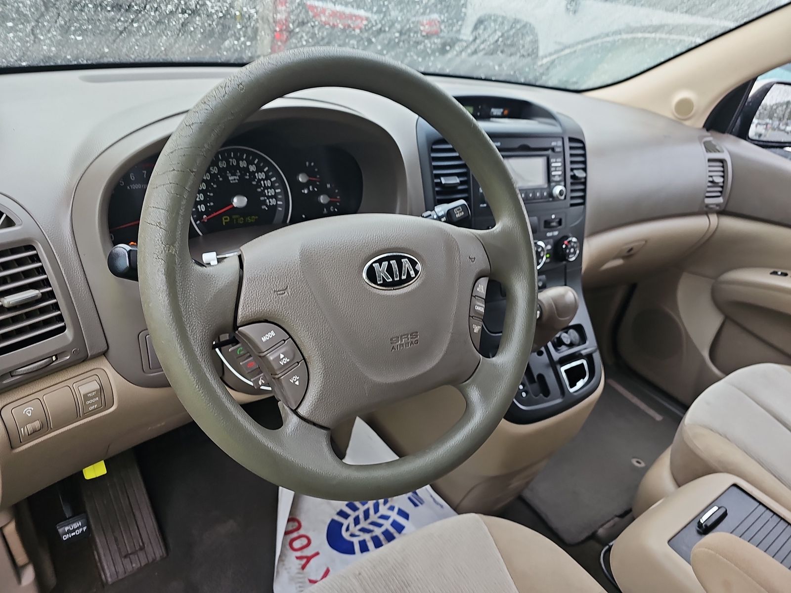 2014 Kia Sedona LX FWD