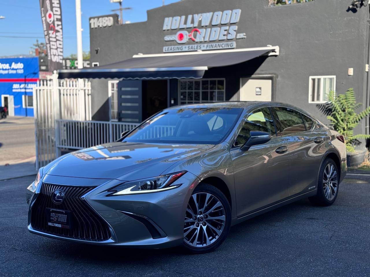 2019 Lexus ES 300h