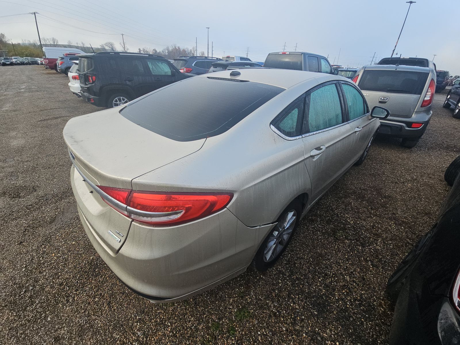 2017 Ford Fusion SE FWD