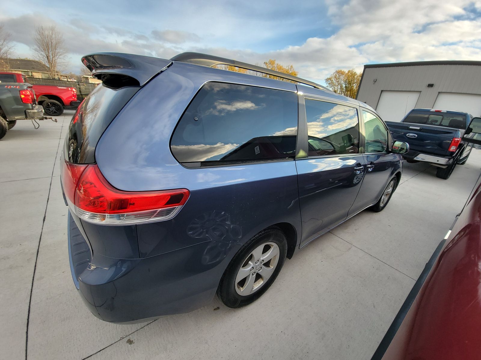 2014 Toyota Sienna LE FWD