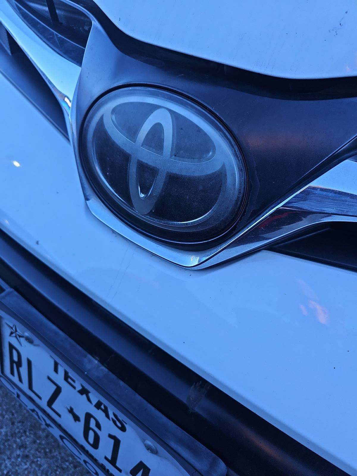 2019 Toyota Sienna LE FWD