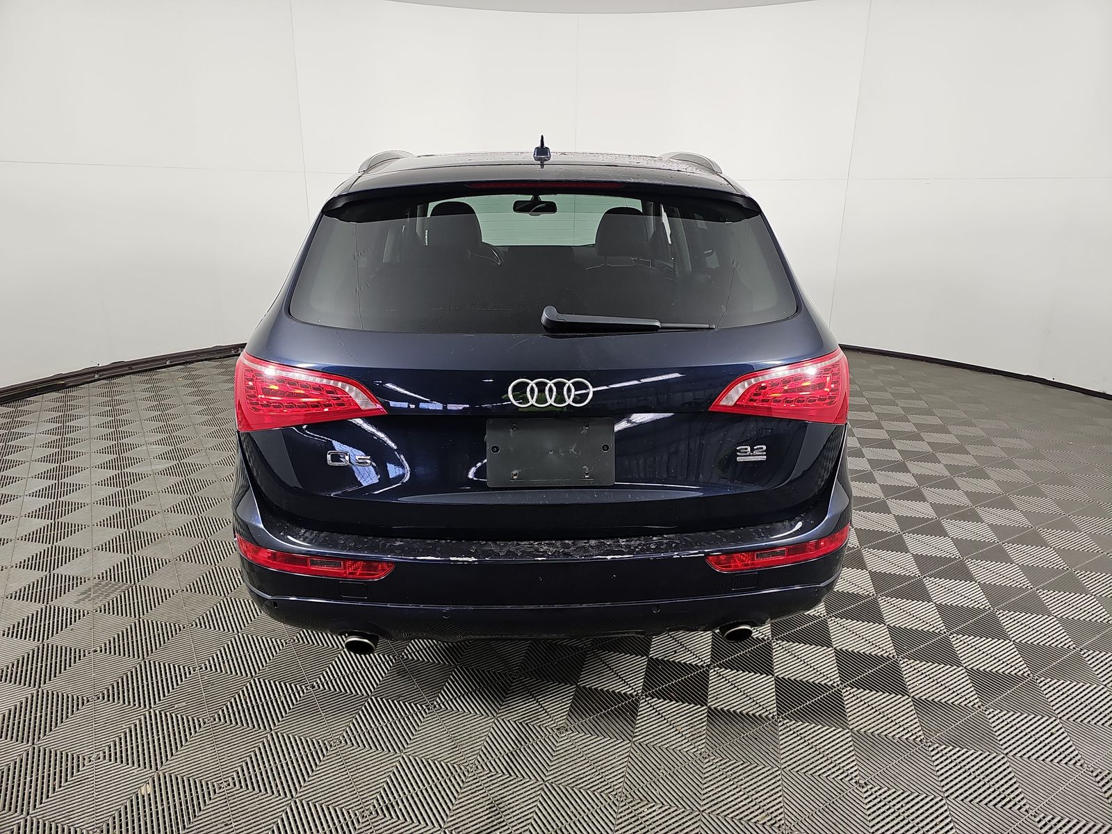 2010 Audi Q5 3.2 Premium Plus AWD