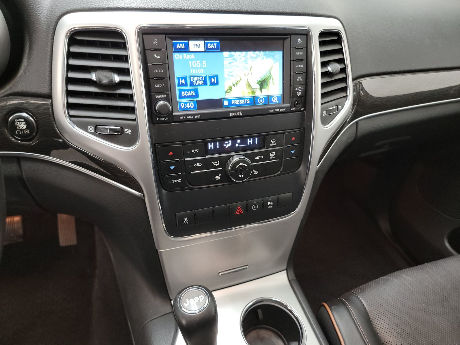 2011 Jeep Grand Cherokee Laredo 70th Anniversary Edition AWD