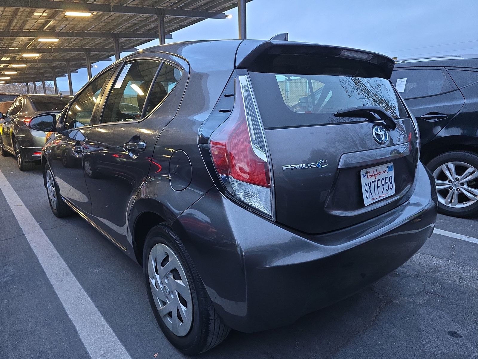 2016 Toyota Prius c Two FWD