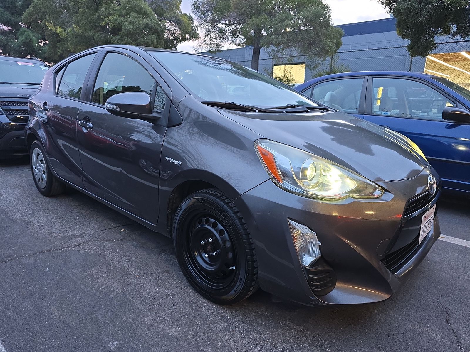 2016 Toyota Prius c Two FWD