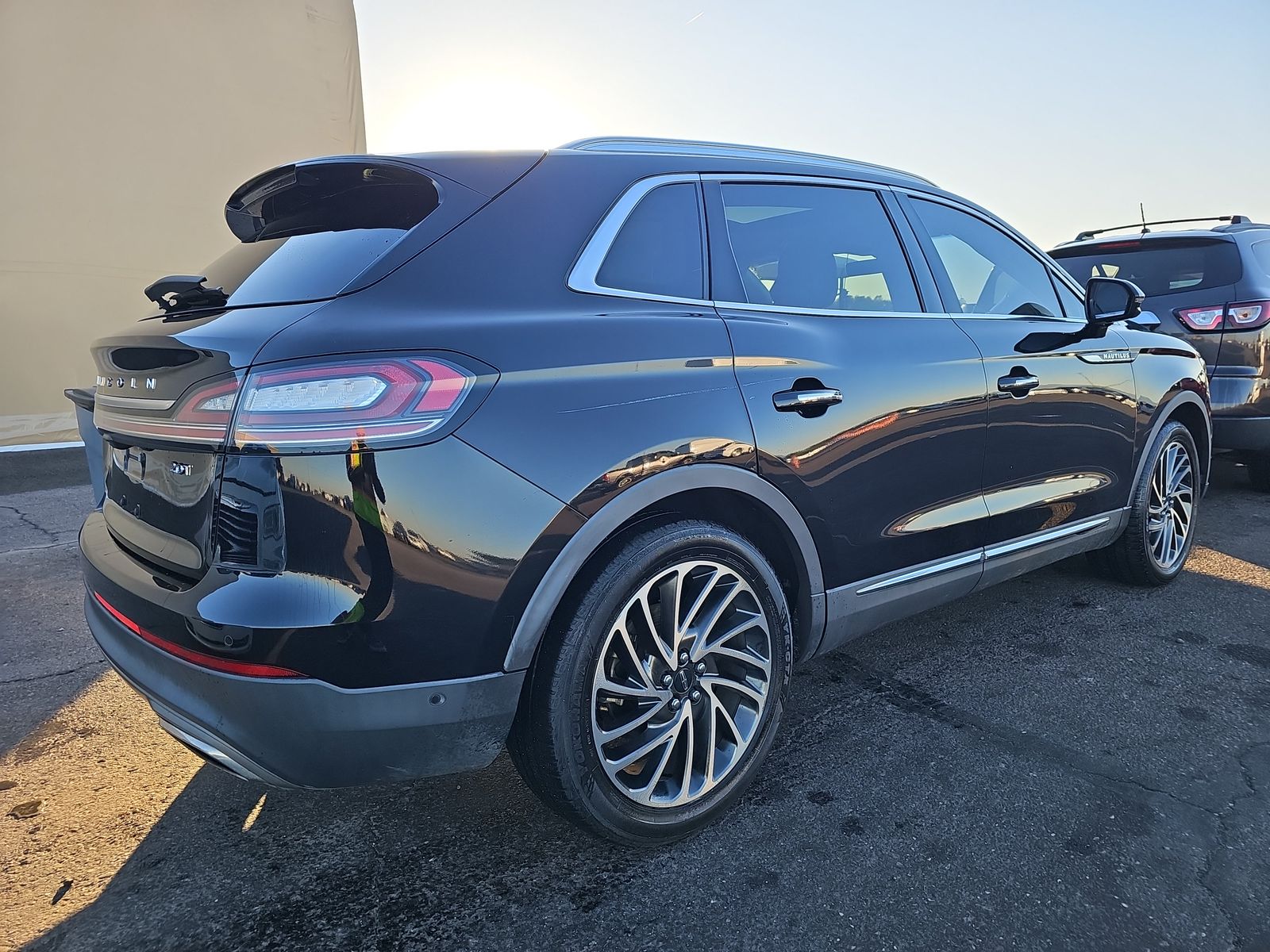 2019 Lincoln Nautilus Reserve FWD