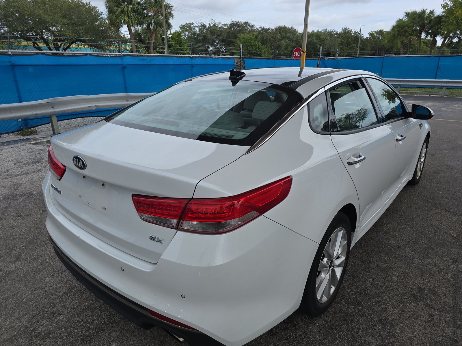 2016 Kia Optima EX FWD