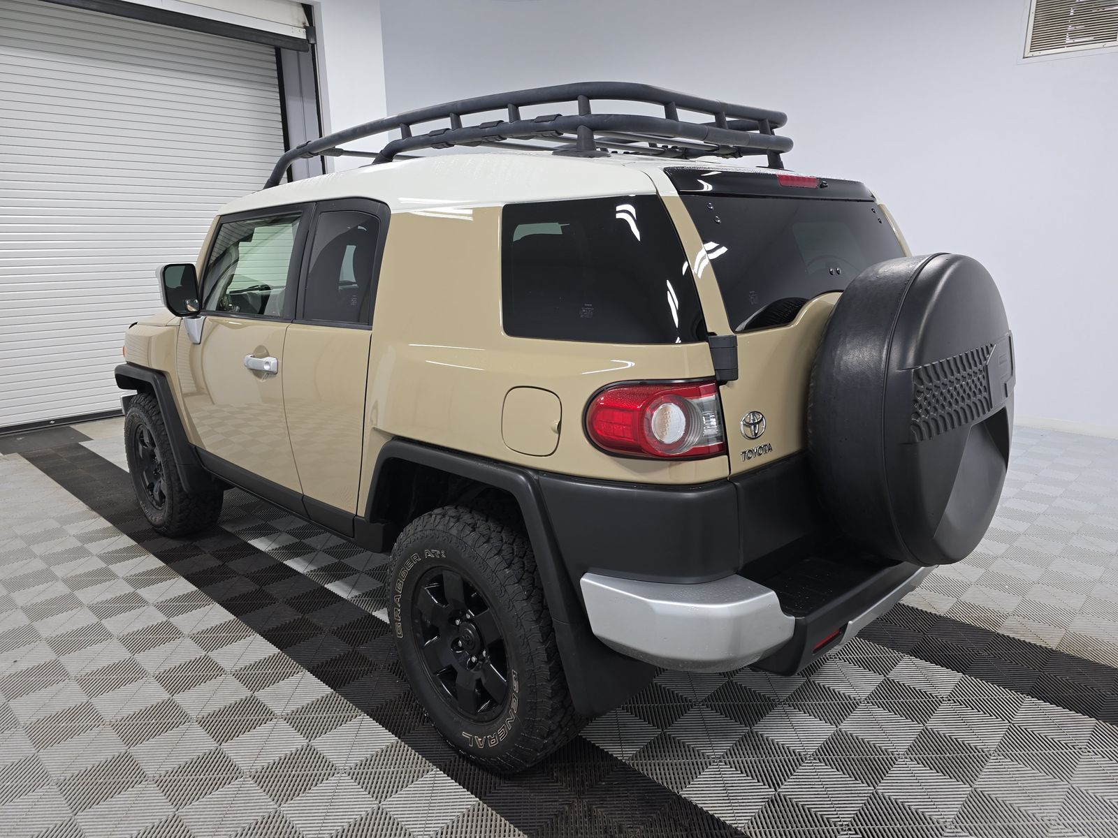 2014 Toyota FJ Cruiser Base AWD