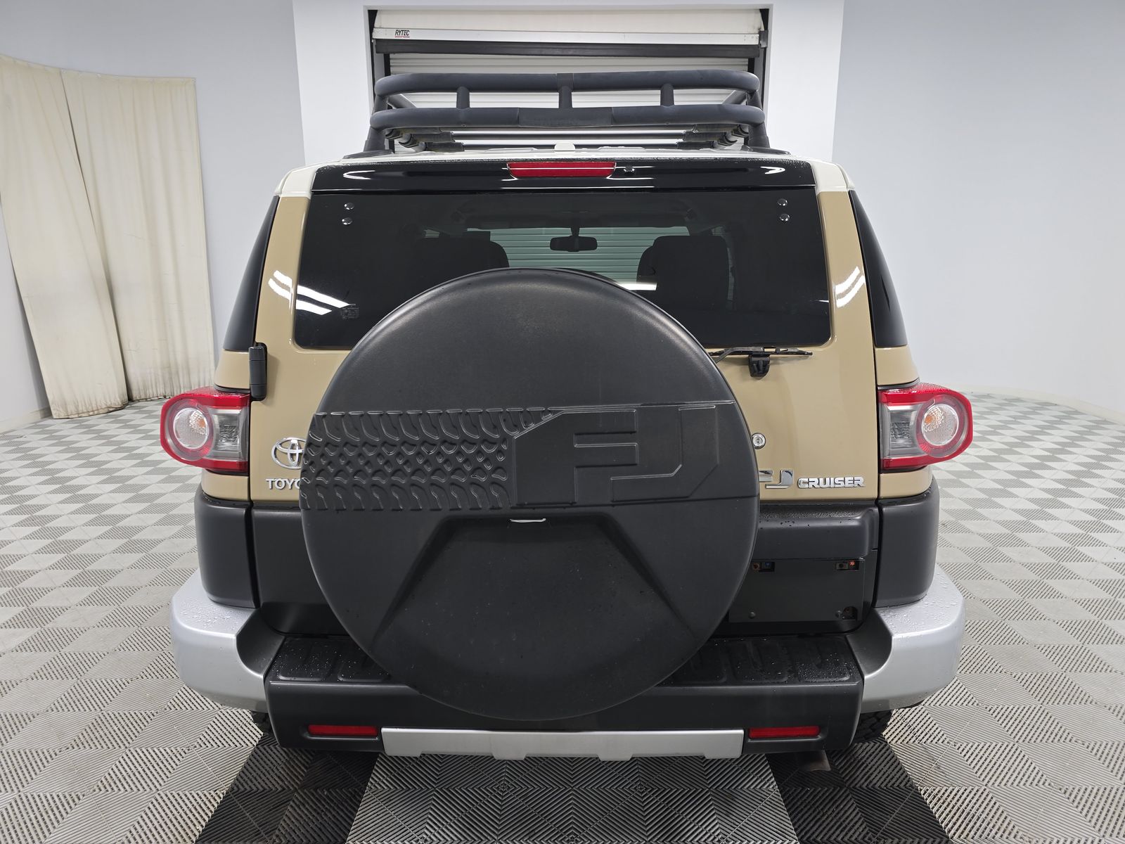 2014 Toyota FJ Cruiser Base AWD