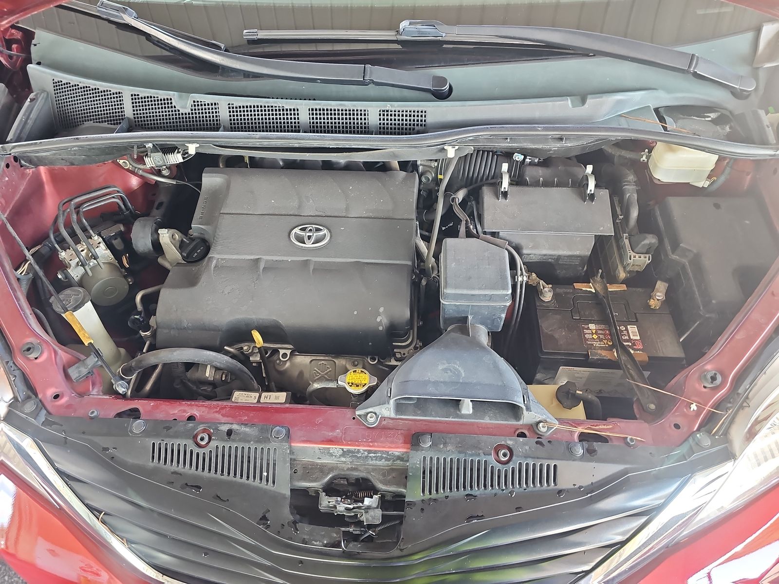 2014 Toyota Sienna LE FWD