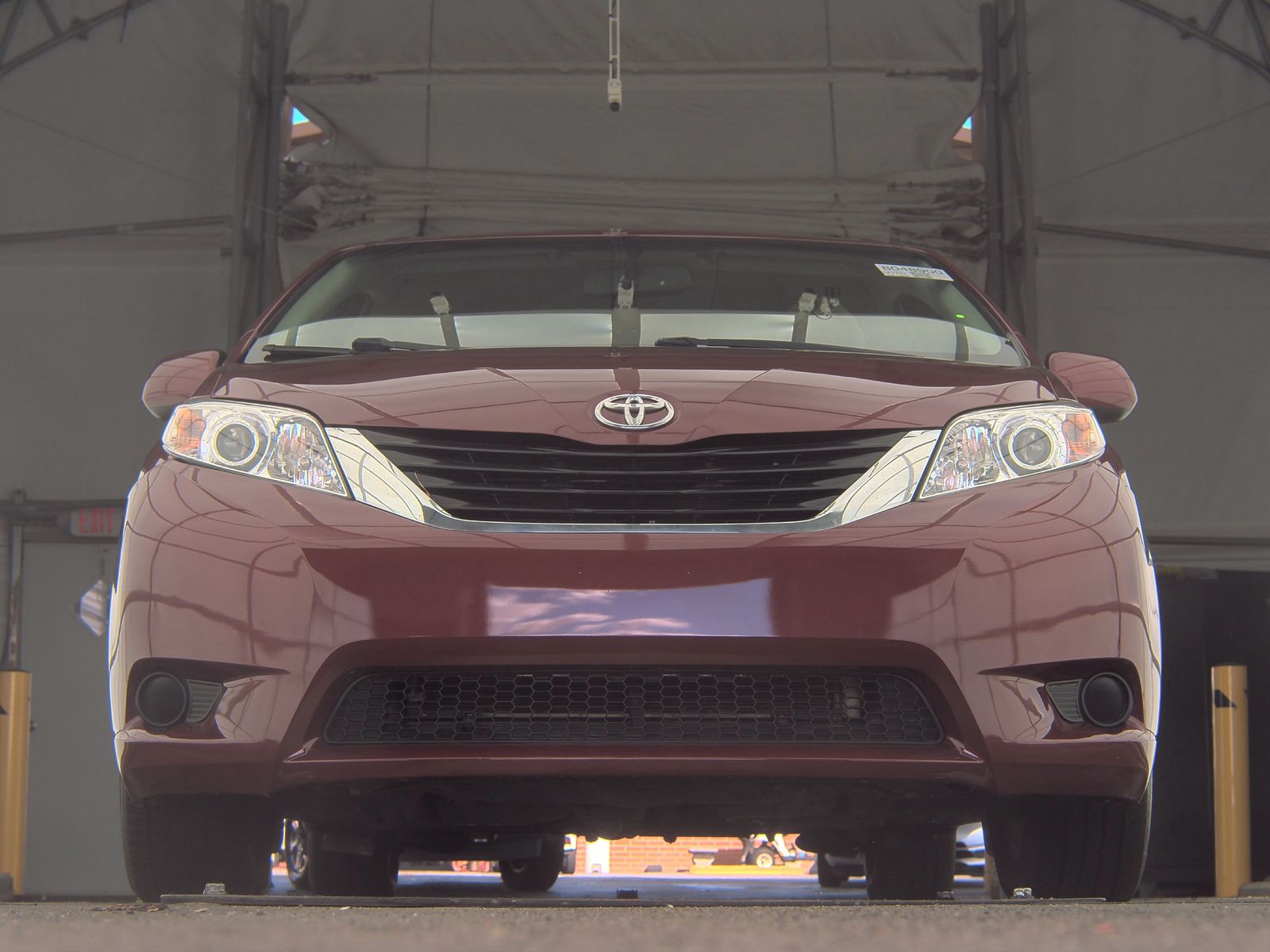 2014 Toyota Sienna LE FWD