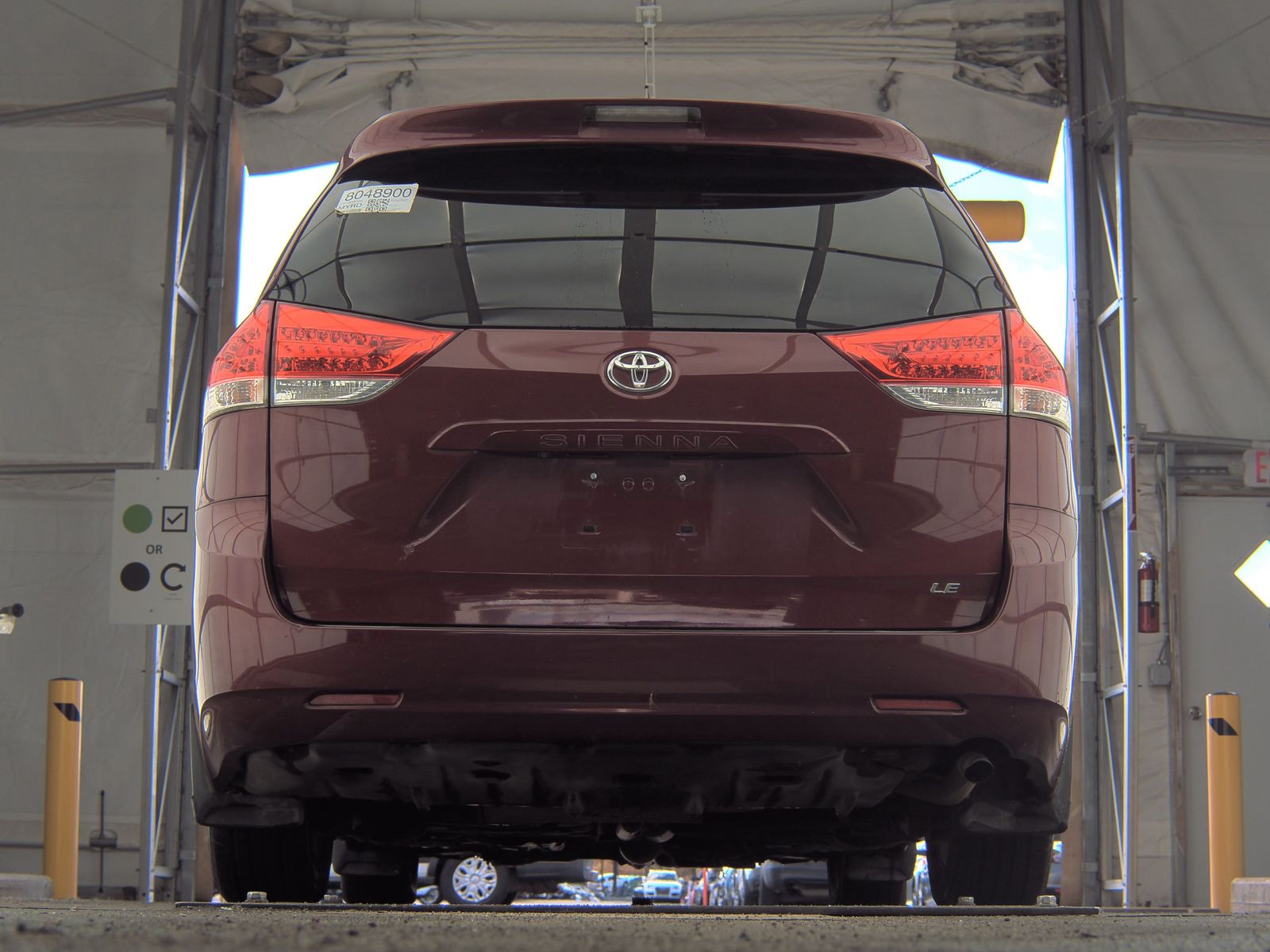 2014 Toyota Sienna LE FWD