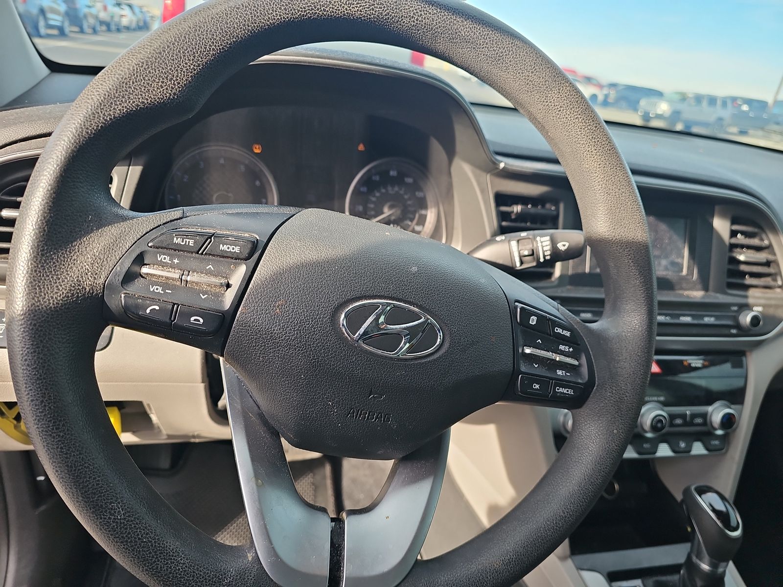 2020 Hyundai Elantra SE FWD