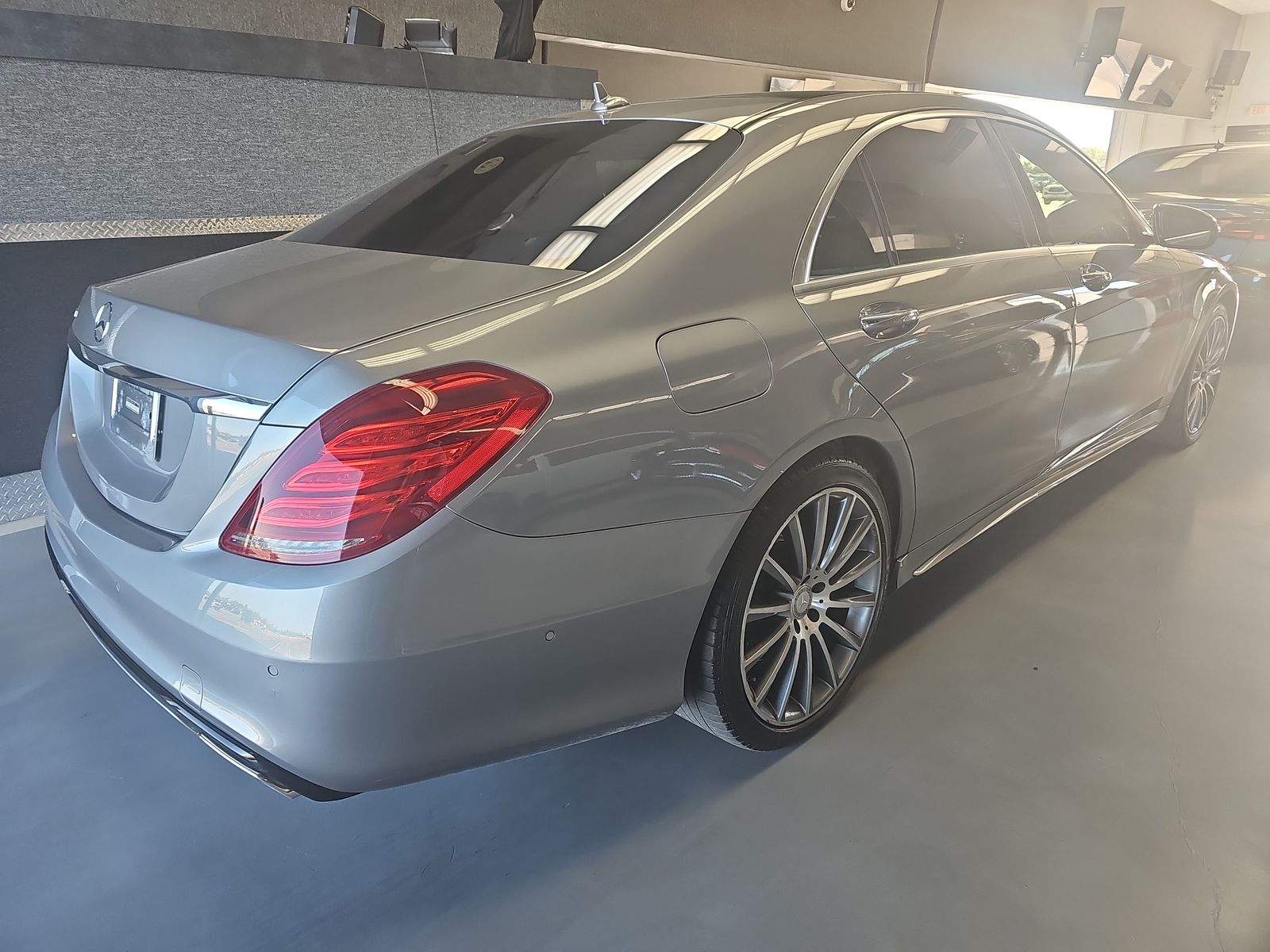 2015 Mercedes-Benz S-Class S 550 RWD