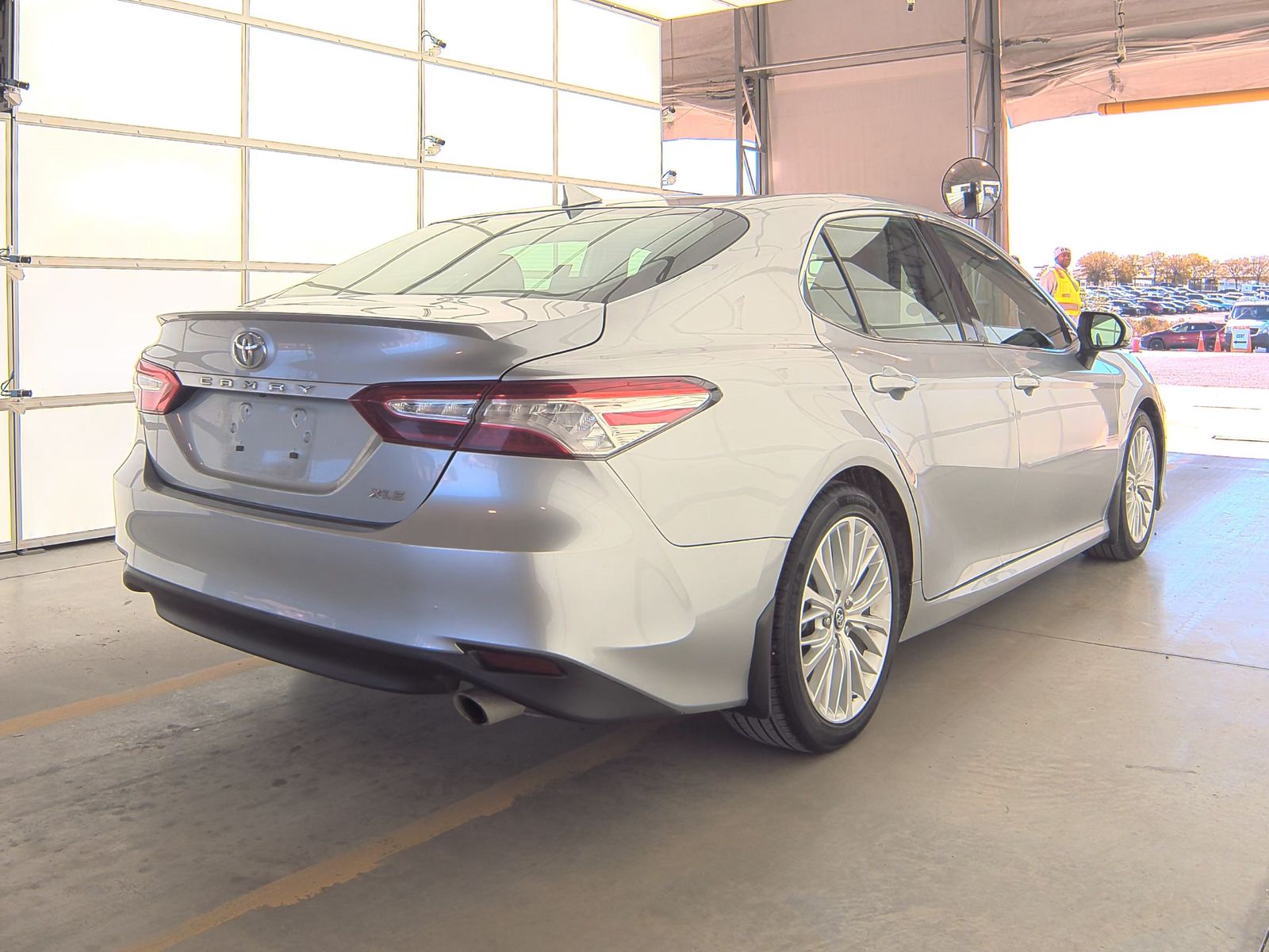 2019 Toyota Camry XLE FWD