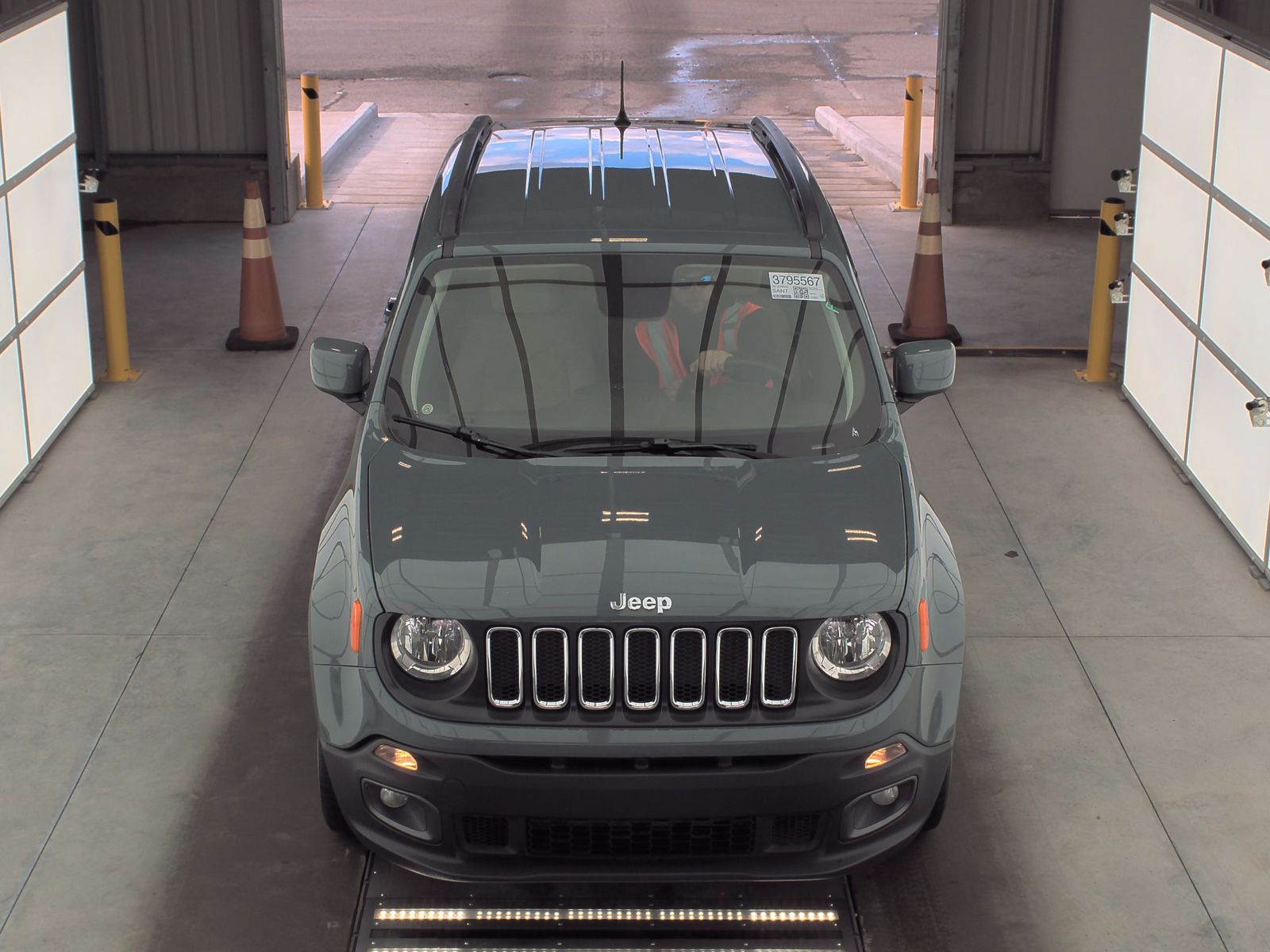 2018 Jeep Renegade Latitude FWD