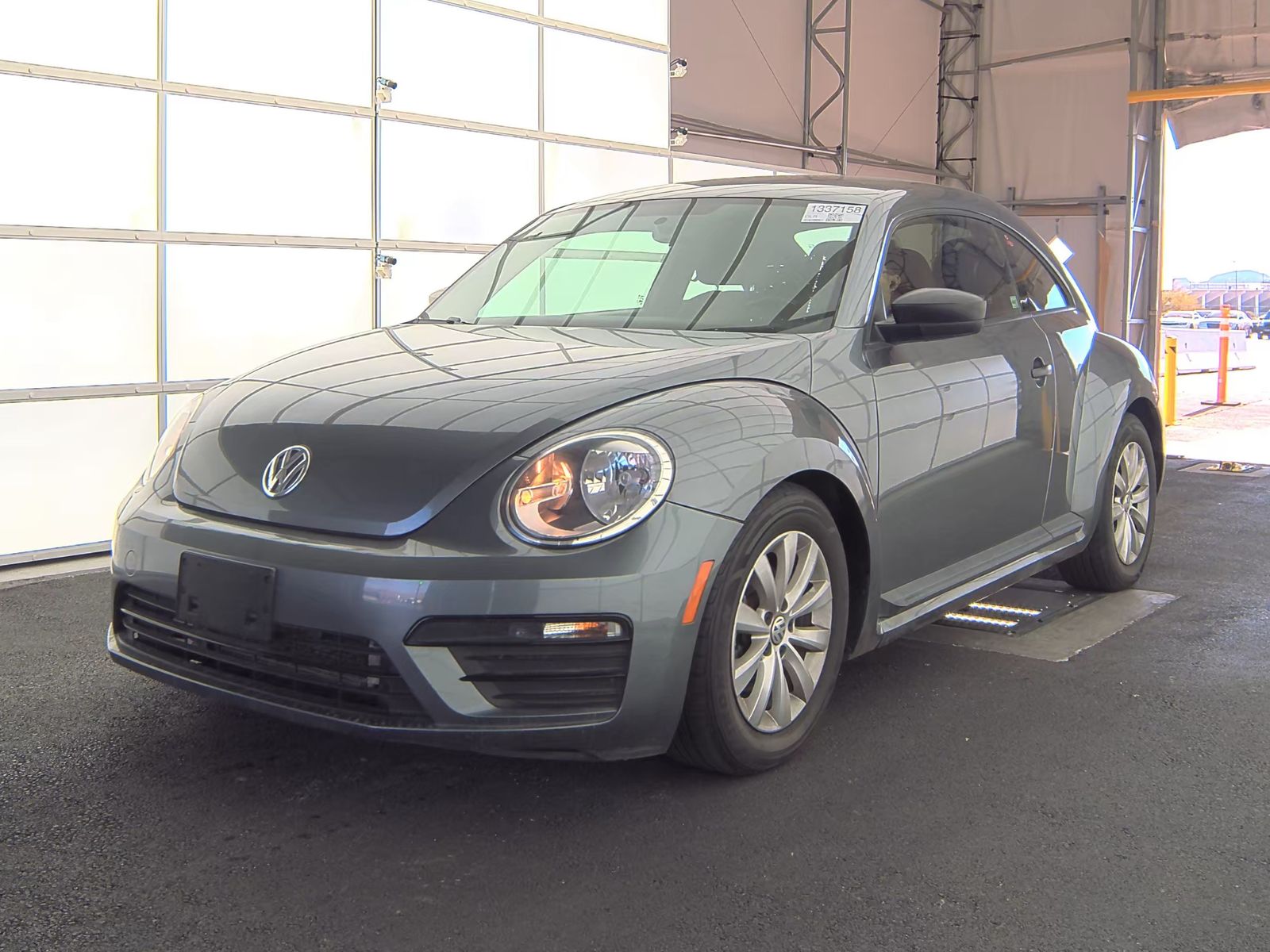 2018 Volkswagen Beetle 2.0T S FWD