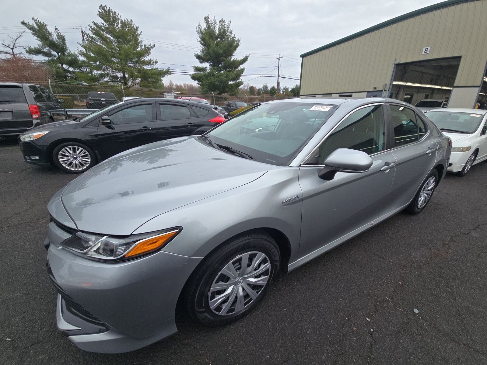 2020 Toyota Camry Hybrid LE FWD