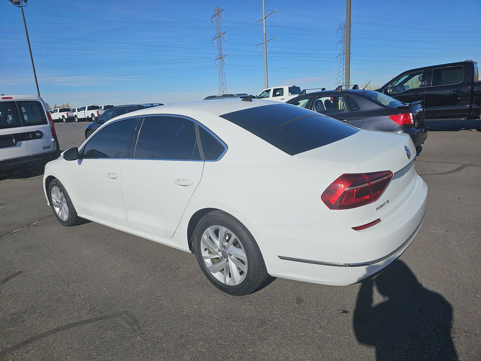 2018 Volkswagen Passat 2.0T SE FWD