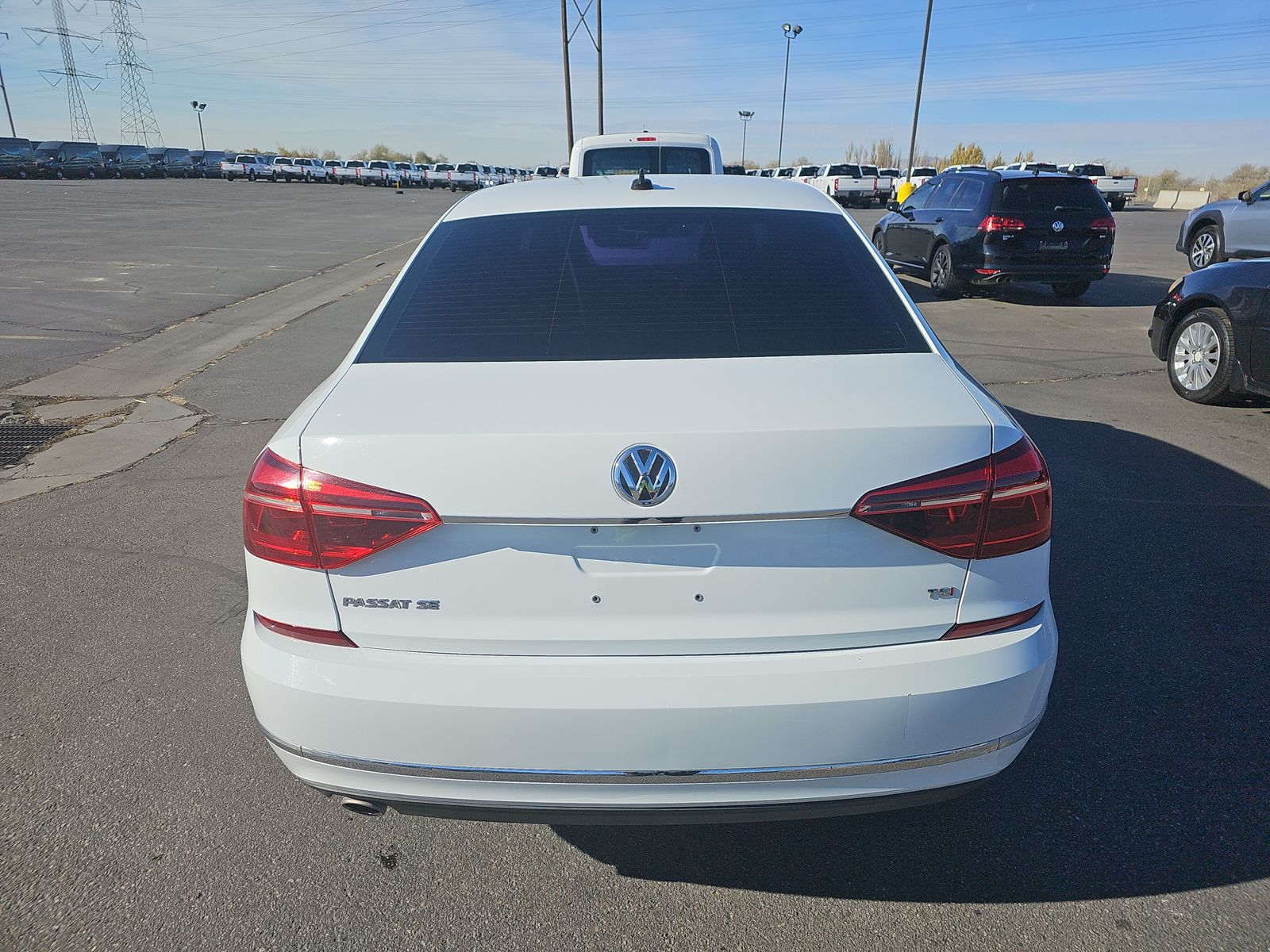 2018 Volkswagen Passat 2.0T SE FWD