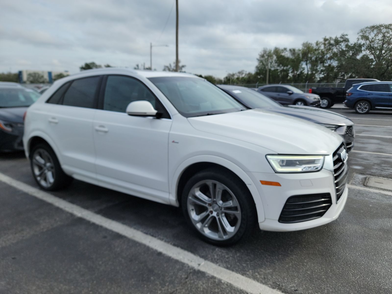 2016 Audi Q3 2.0T Prestige FWD