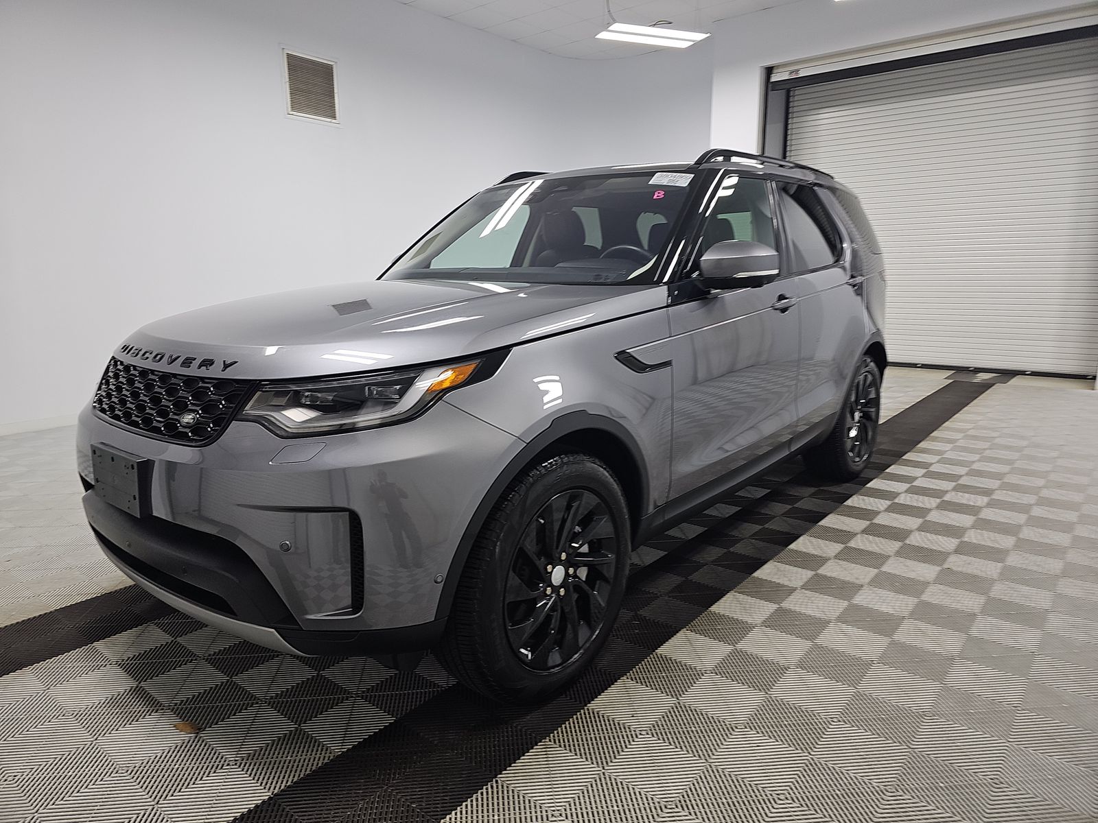 2021 Land Rover Discovery S