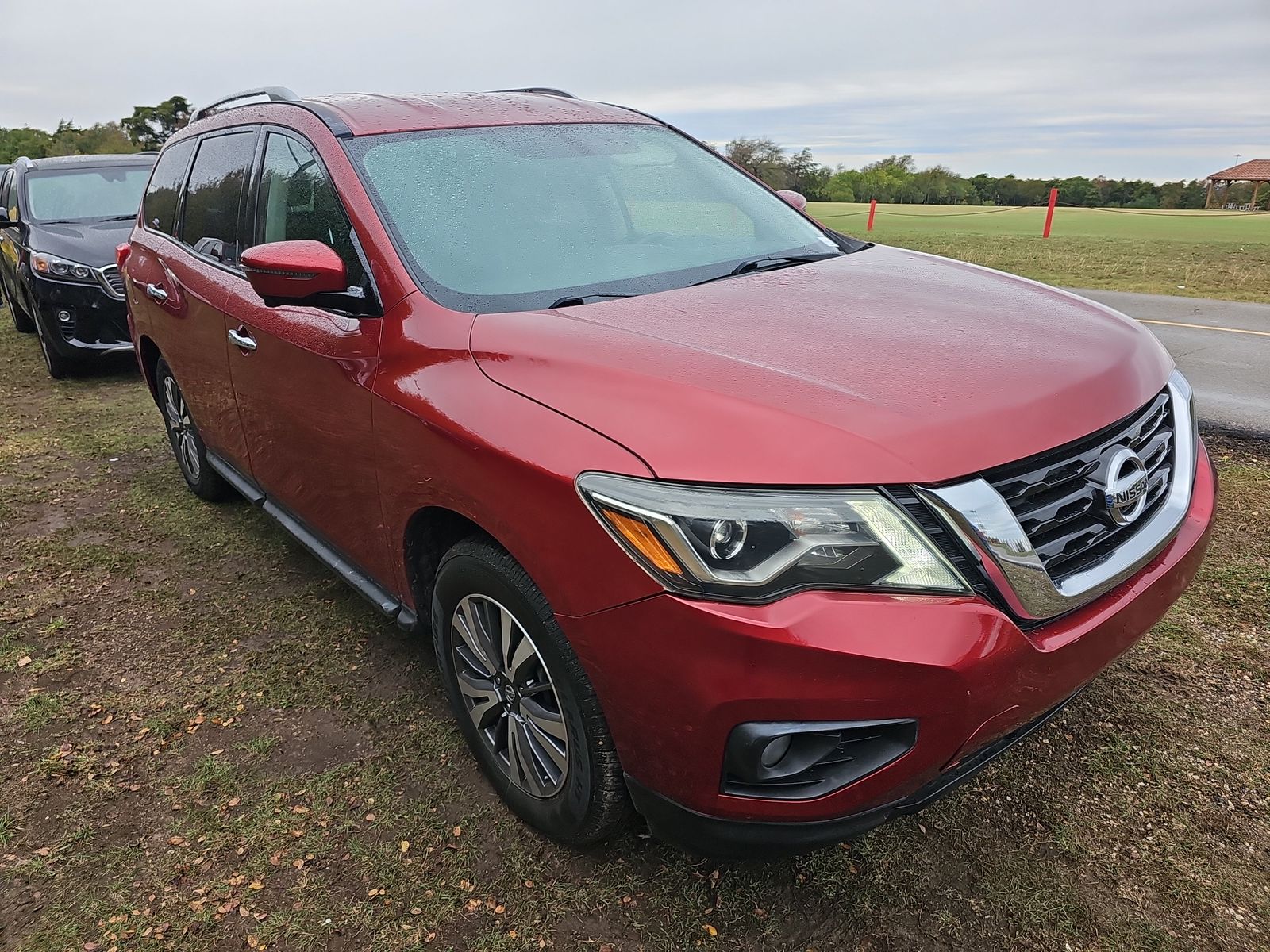 2017 Nissan Pathfinder SL FWD