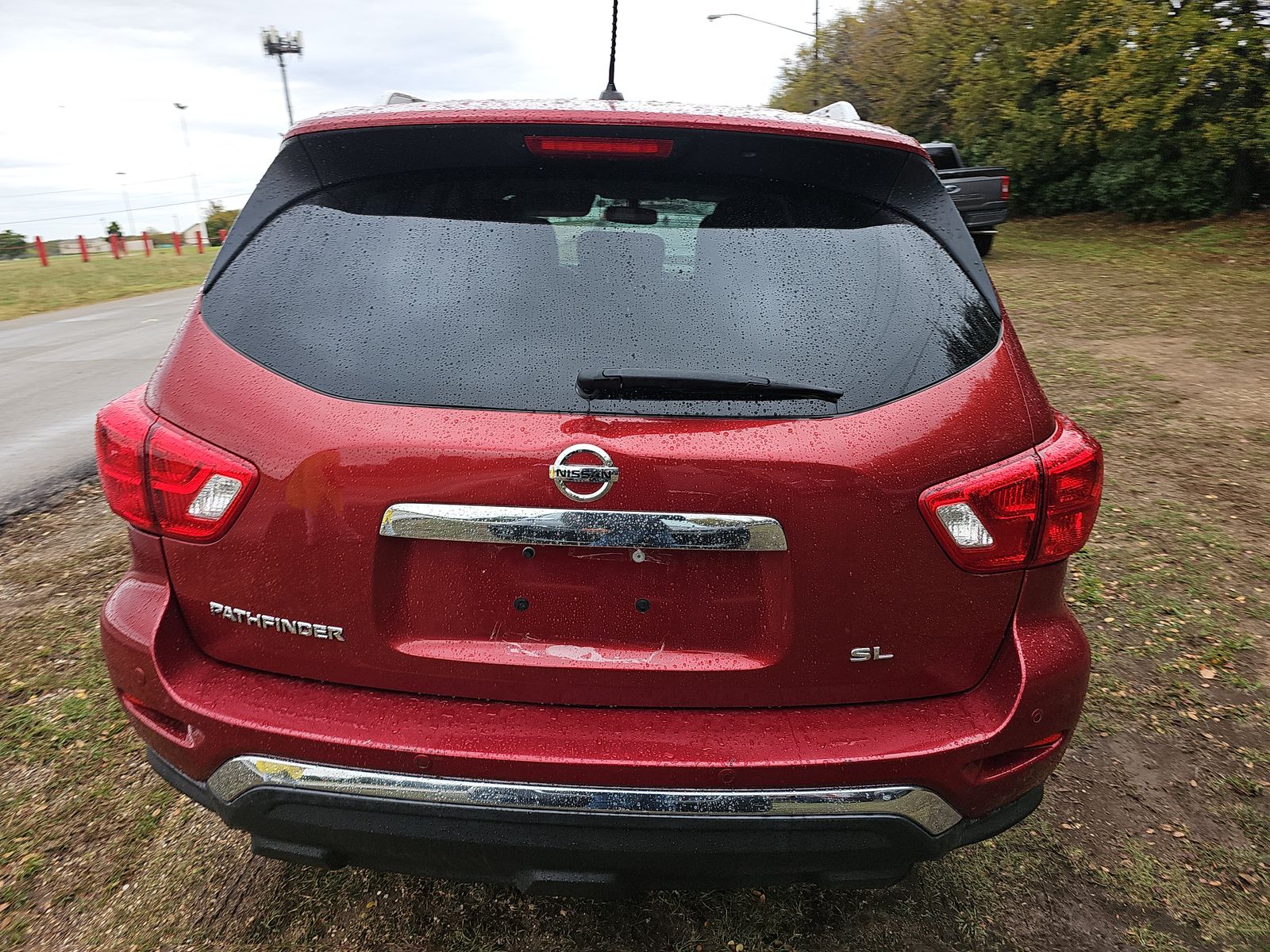 2017 Nissan Pathfinder SL FWD