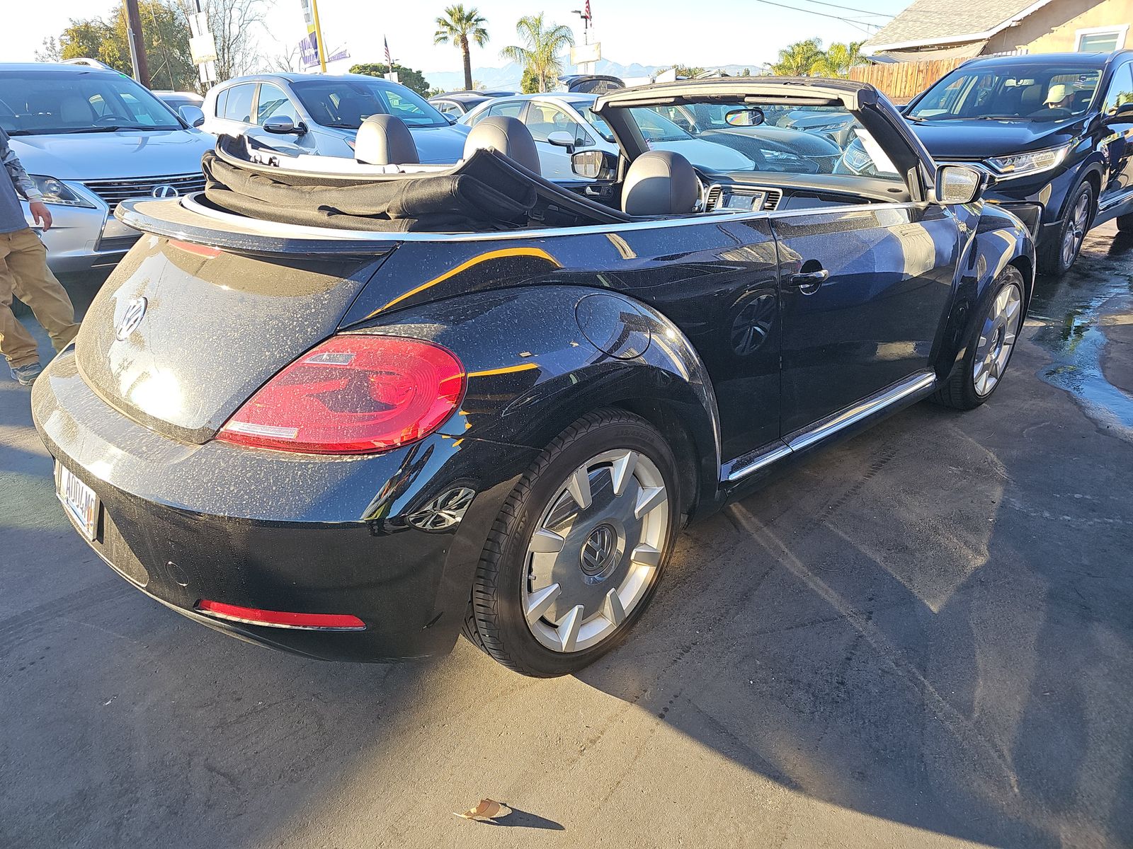 2014 Volkswagen Beetle 1.8T FWD