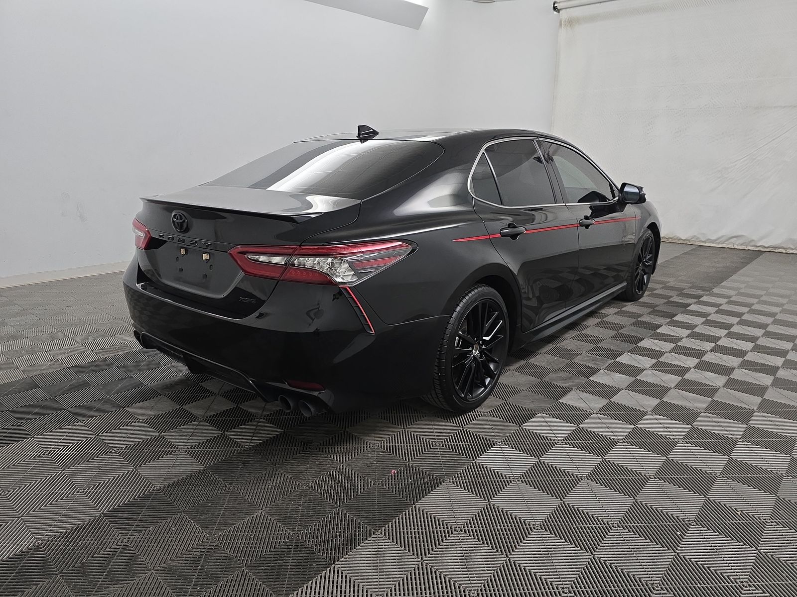 2021 Toyota Camry XSE FWD