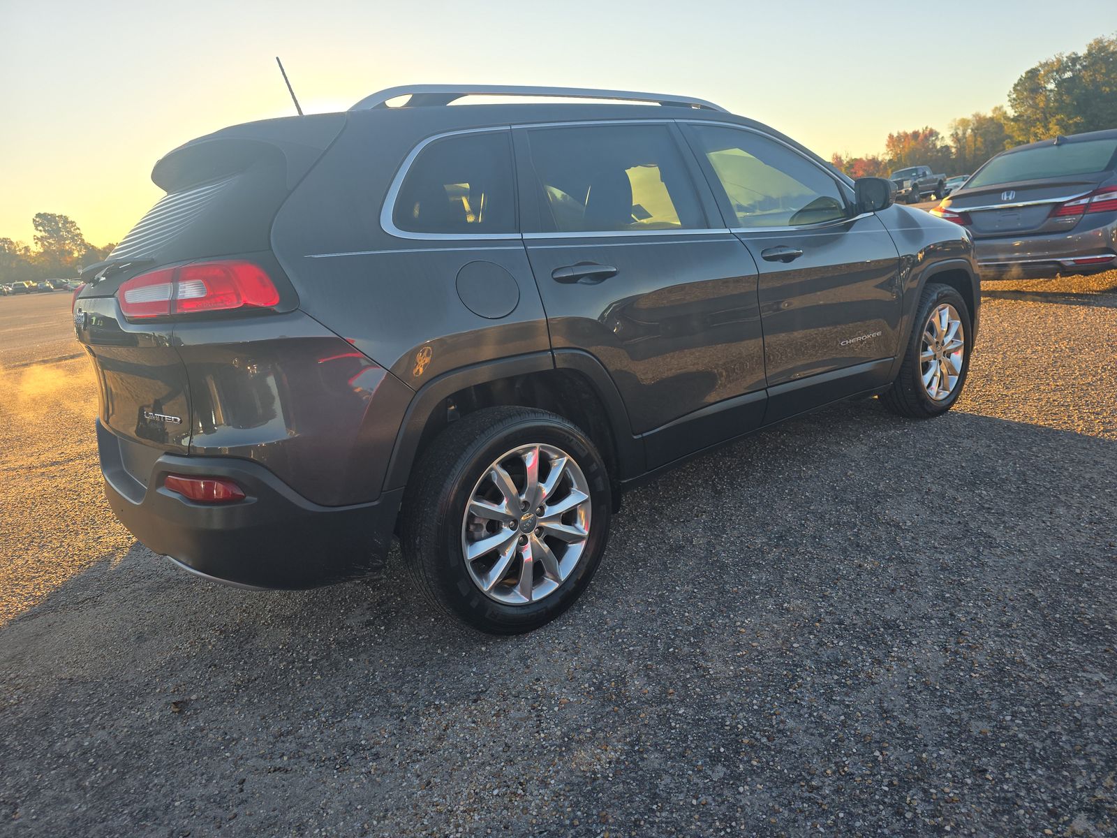 2016 Jeep Cherokee Limited FWD