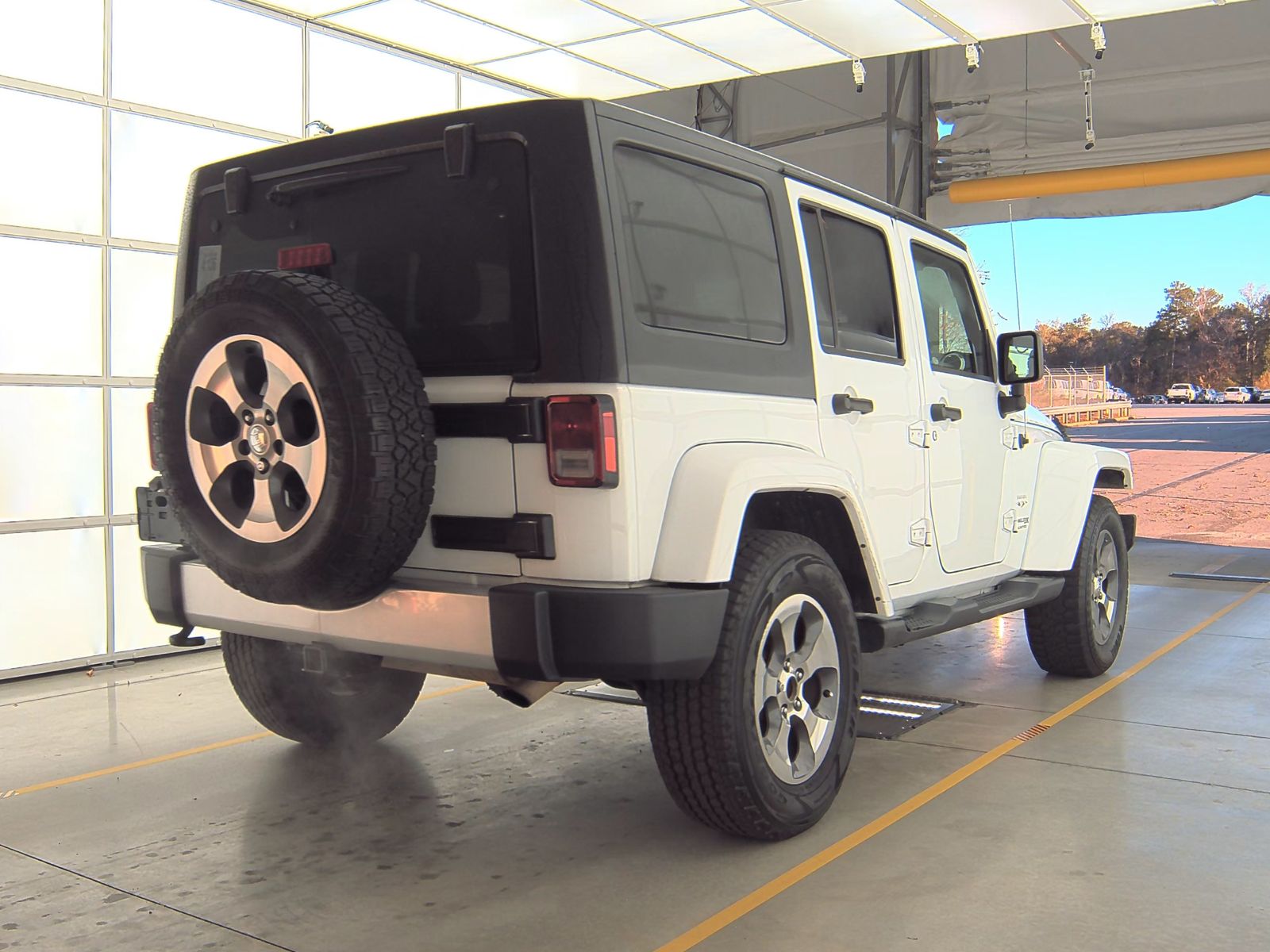 2018 Jeep Wrangler JK Unlimited Sahara AWD