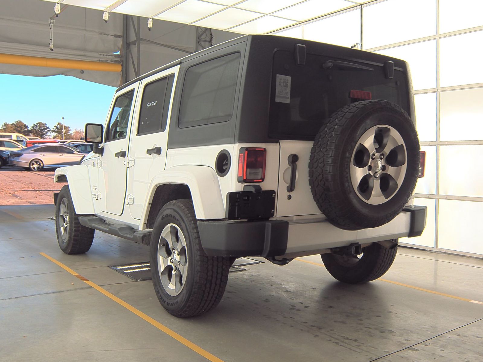 2018 Jeep Wrangler JK Unlimited Sahara AWD